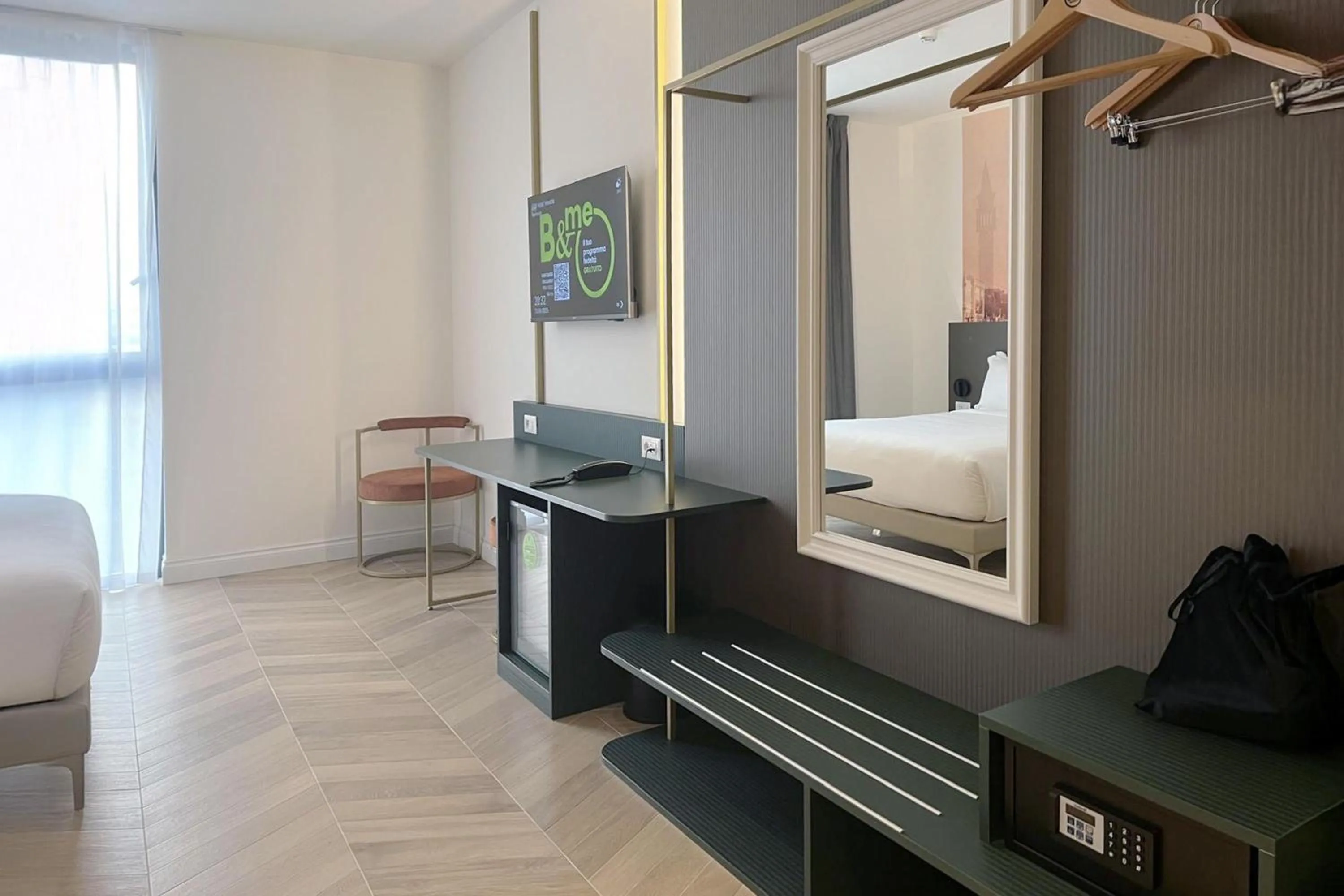 Photo of the whole room, Bed in B&B HOTEL Venezia Laguna