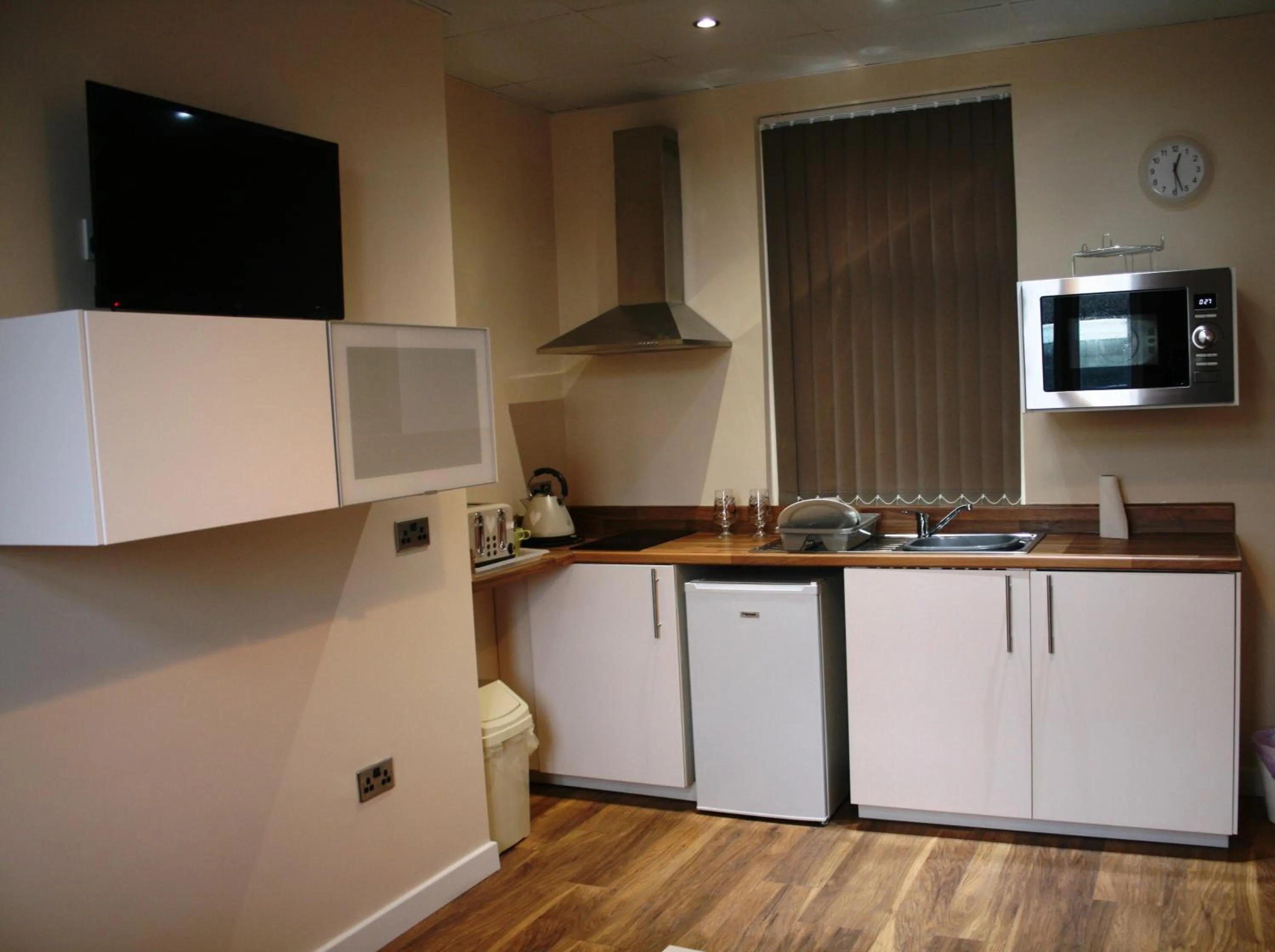 Premier Lodge Central