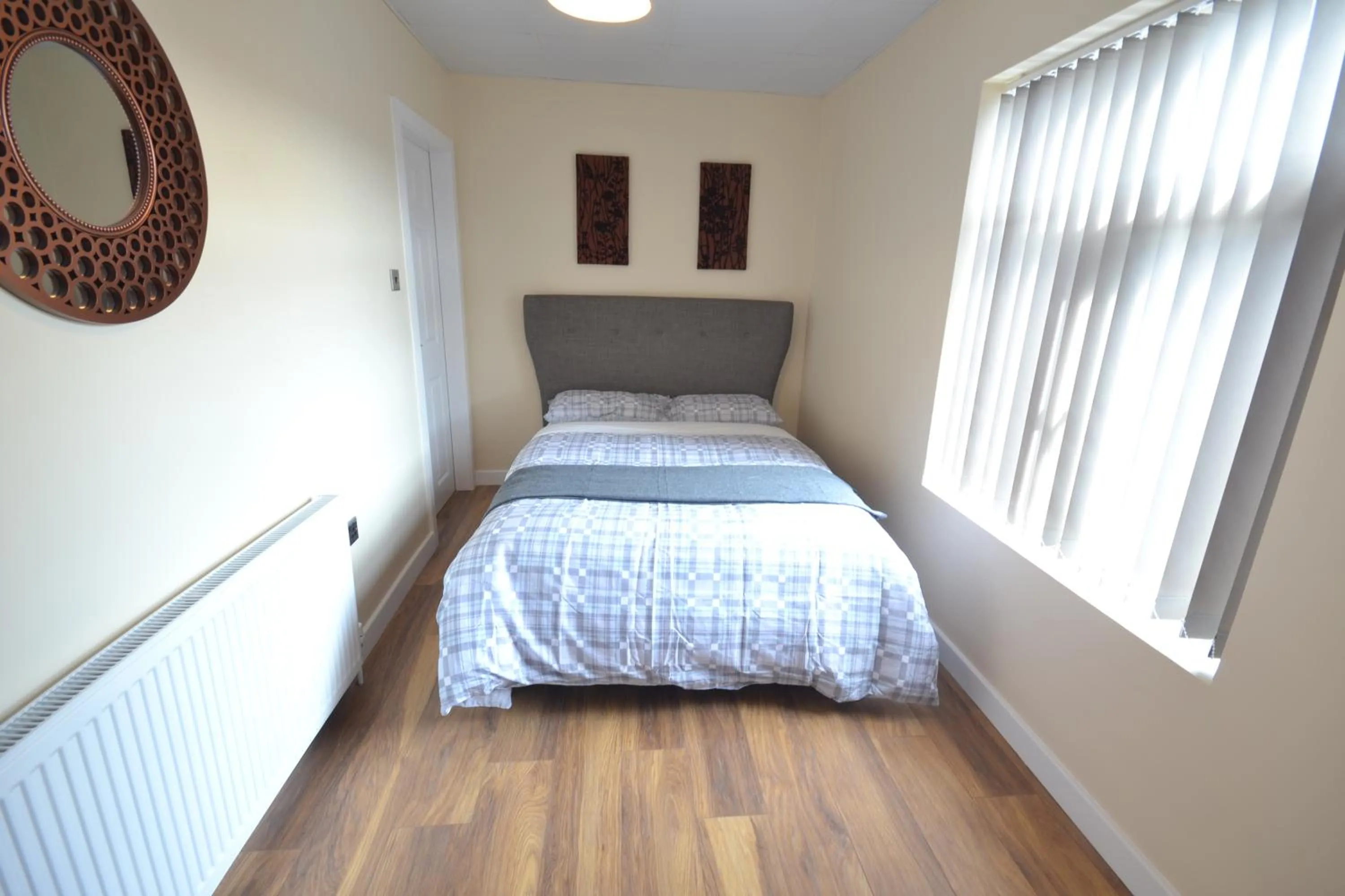 Bed in Premier Lodge Central