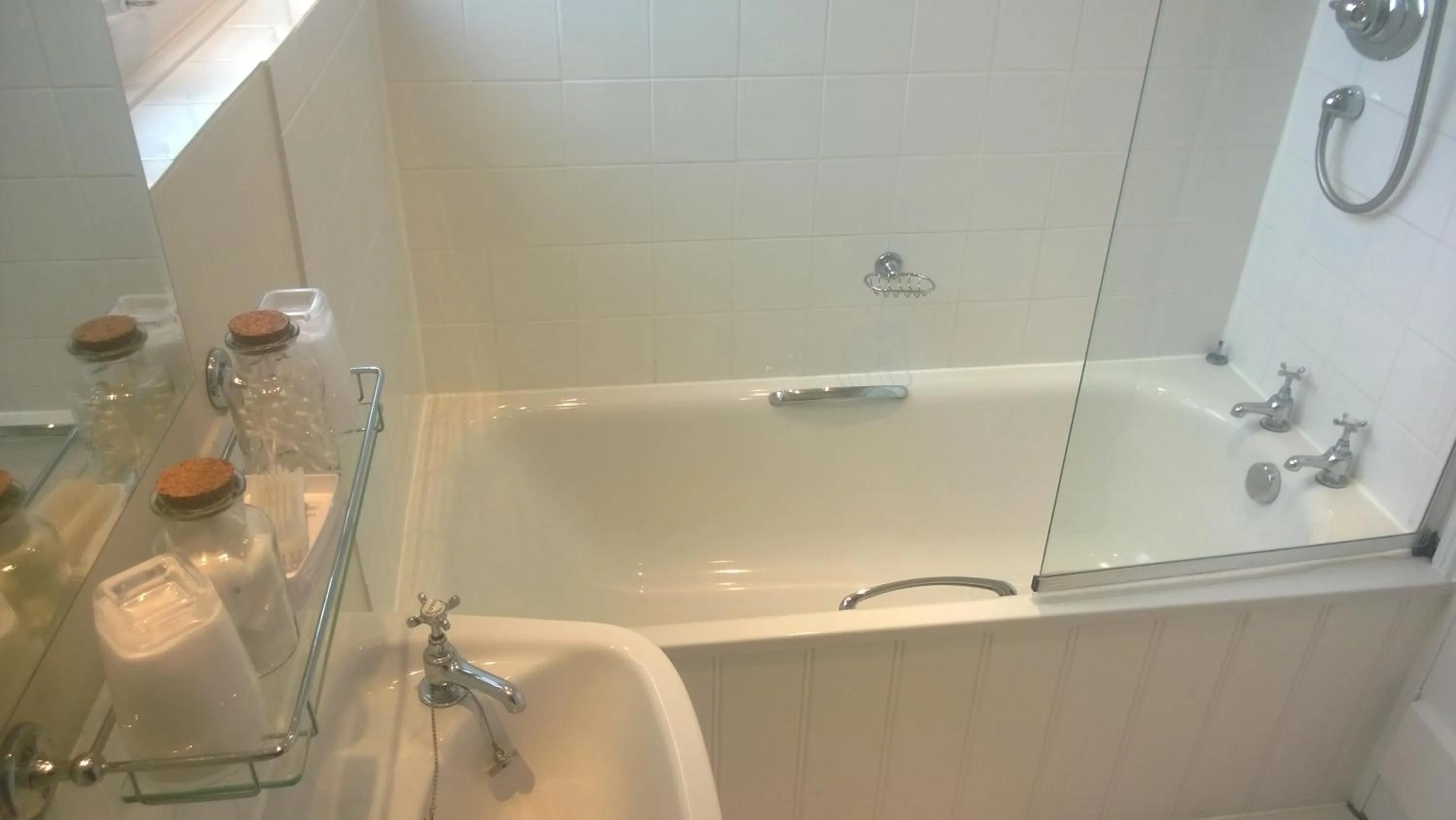 Hot Tub in Troy House