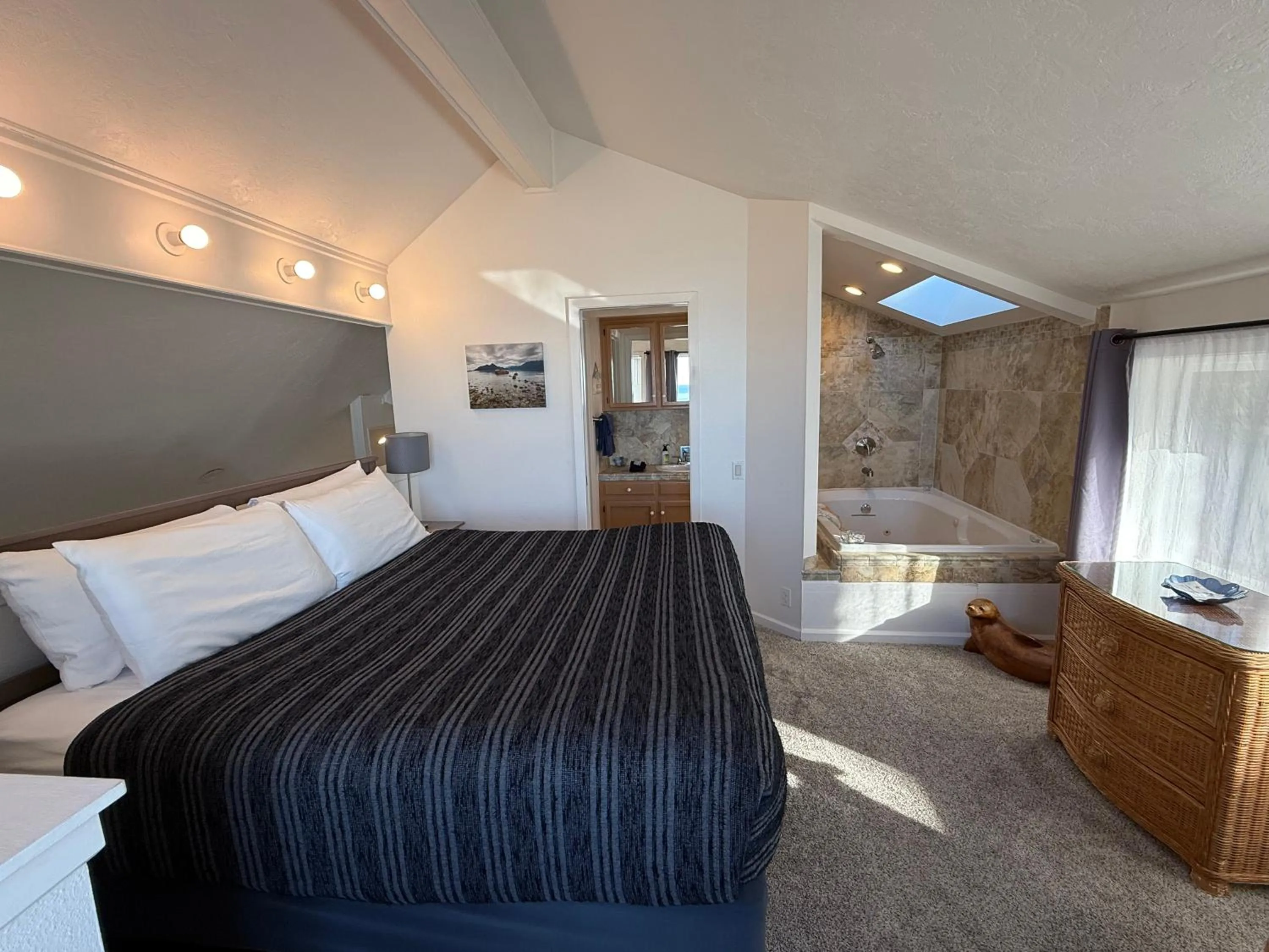 Bed in Starfish Point