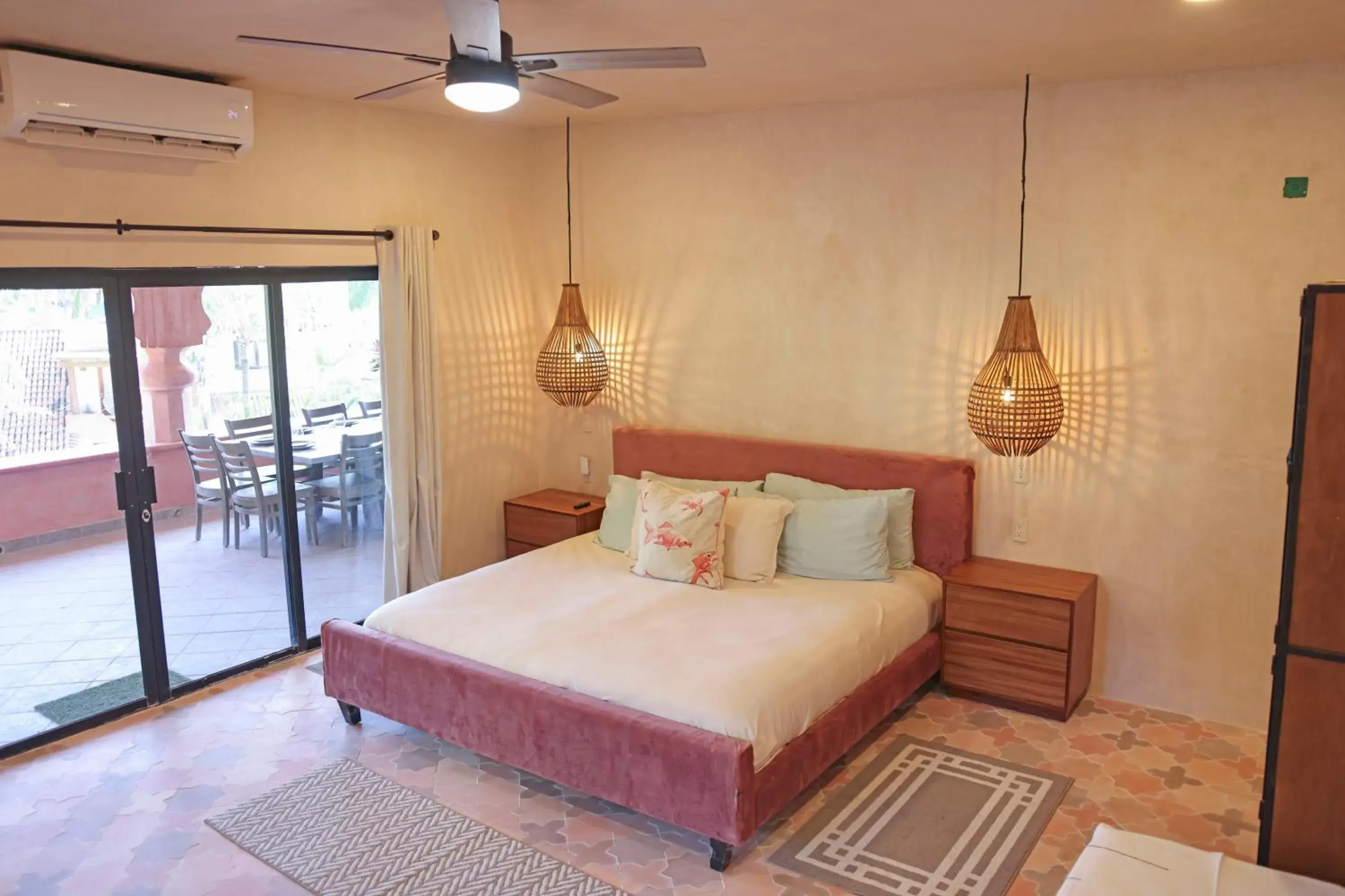 Quadruple Room with Balcony in Nomada Wellness Hotel Quadruple Room with Balcony in Nomada Wellness Hotel