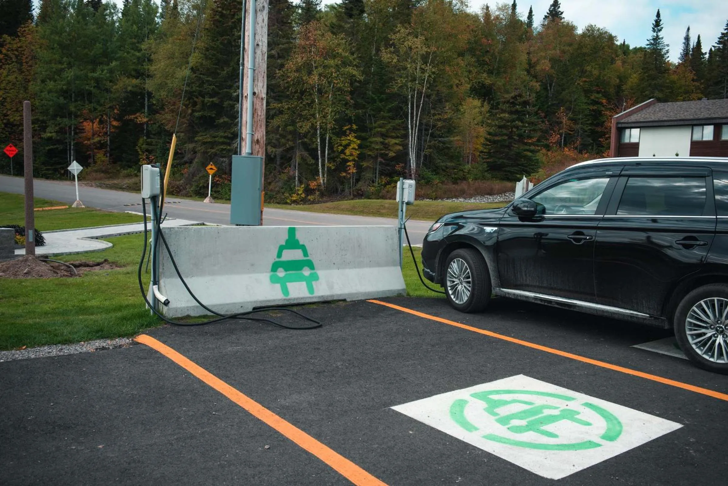 Property building in Ermitage Saint-Antoine