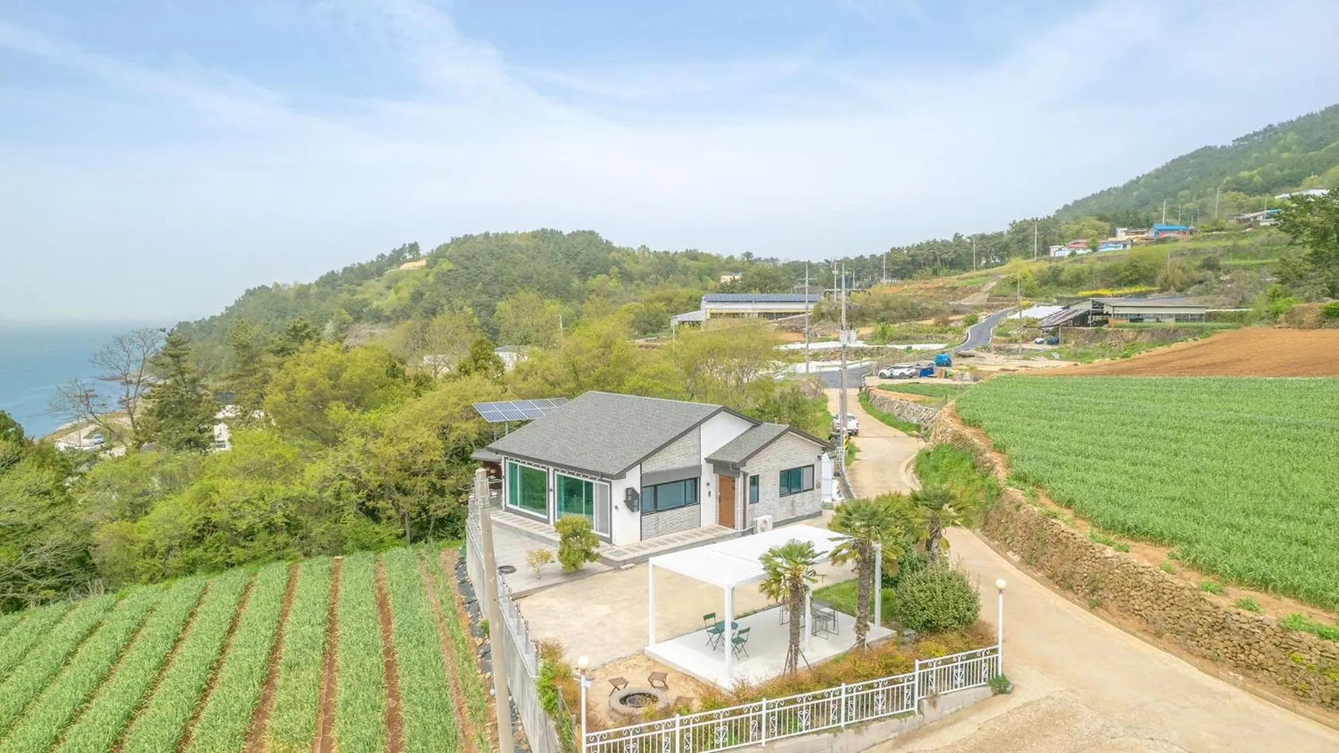 Property building in Namhae Mansion Morak