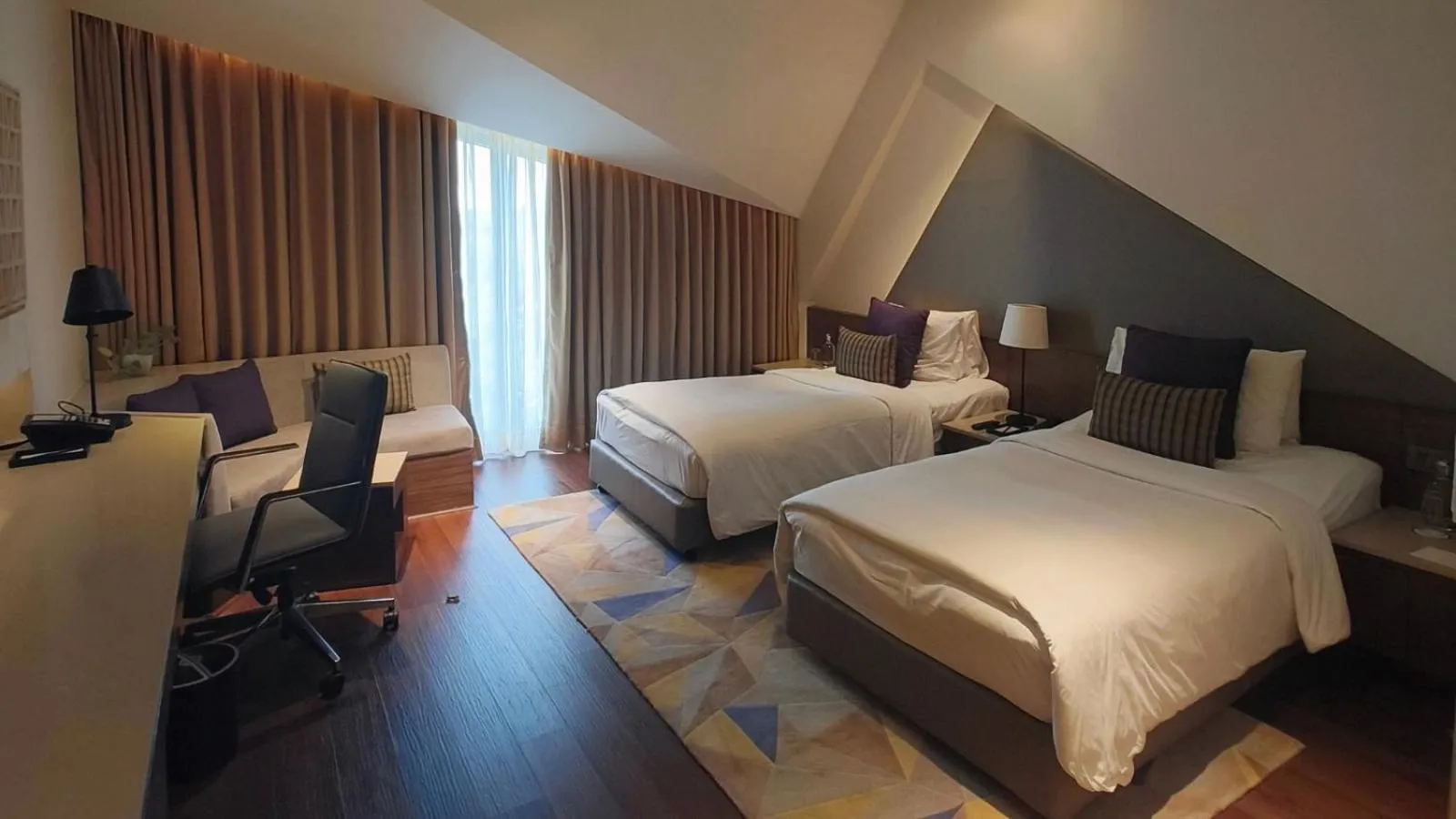 Bed in Vivanta New Delhi, Dwarka