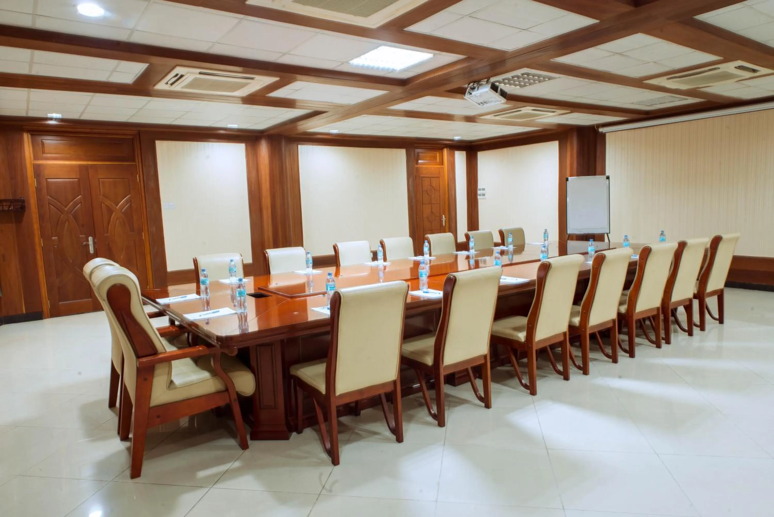 Meeting/conference room in Peacock Hotel