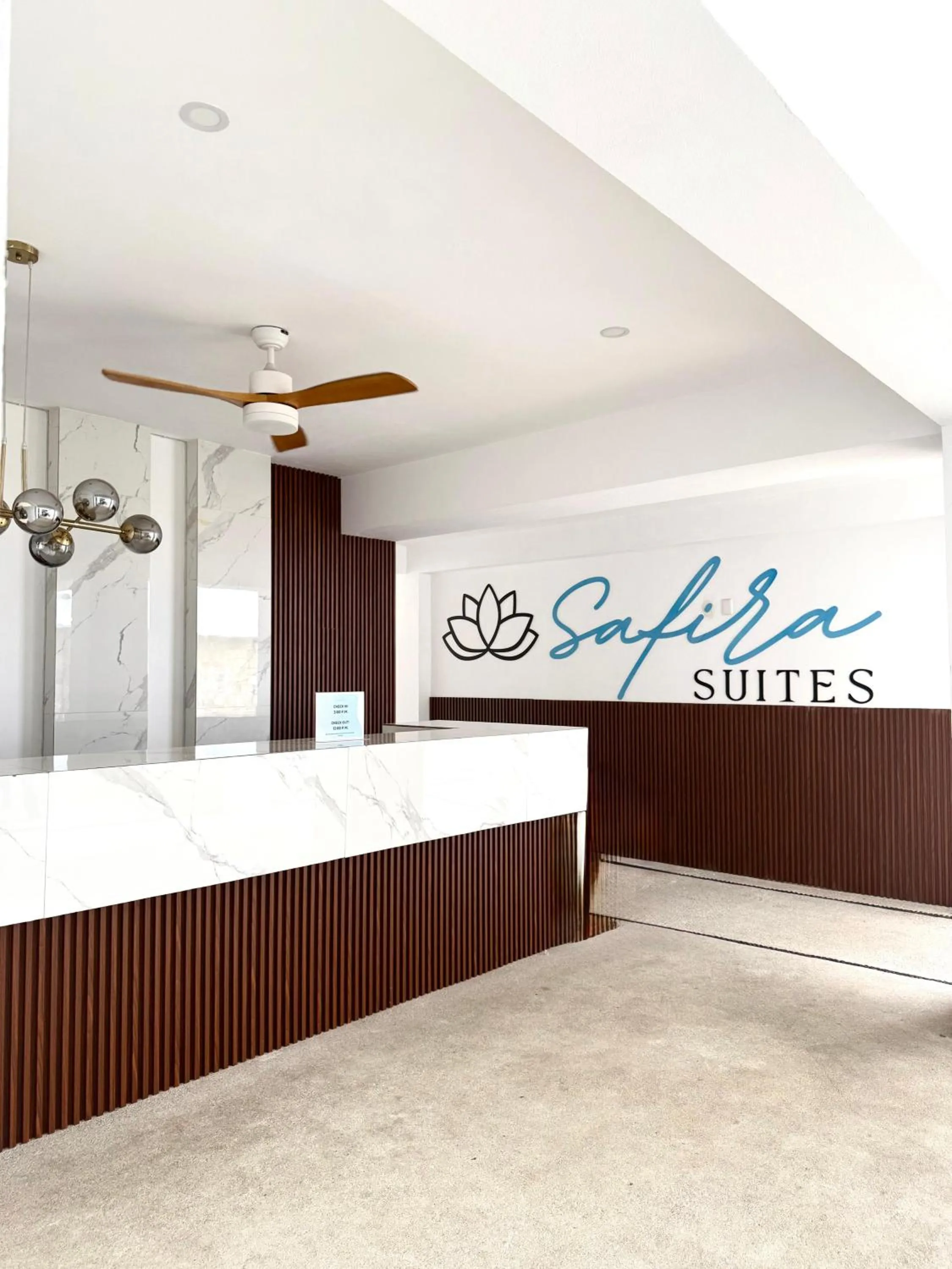 Lobby or reception in Safiro Suites Guayabitos Apartments - Adults Only