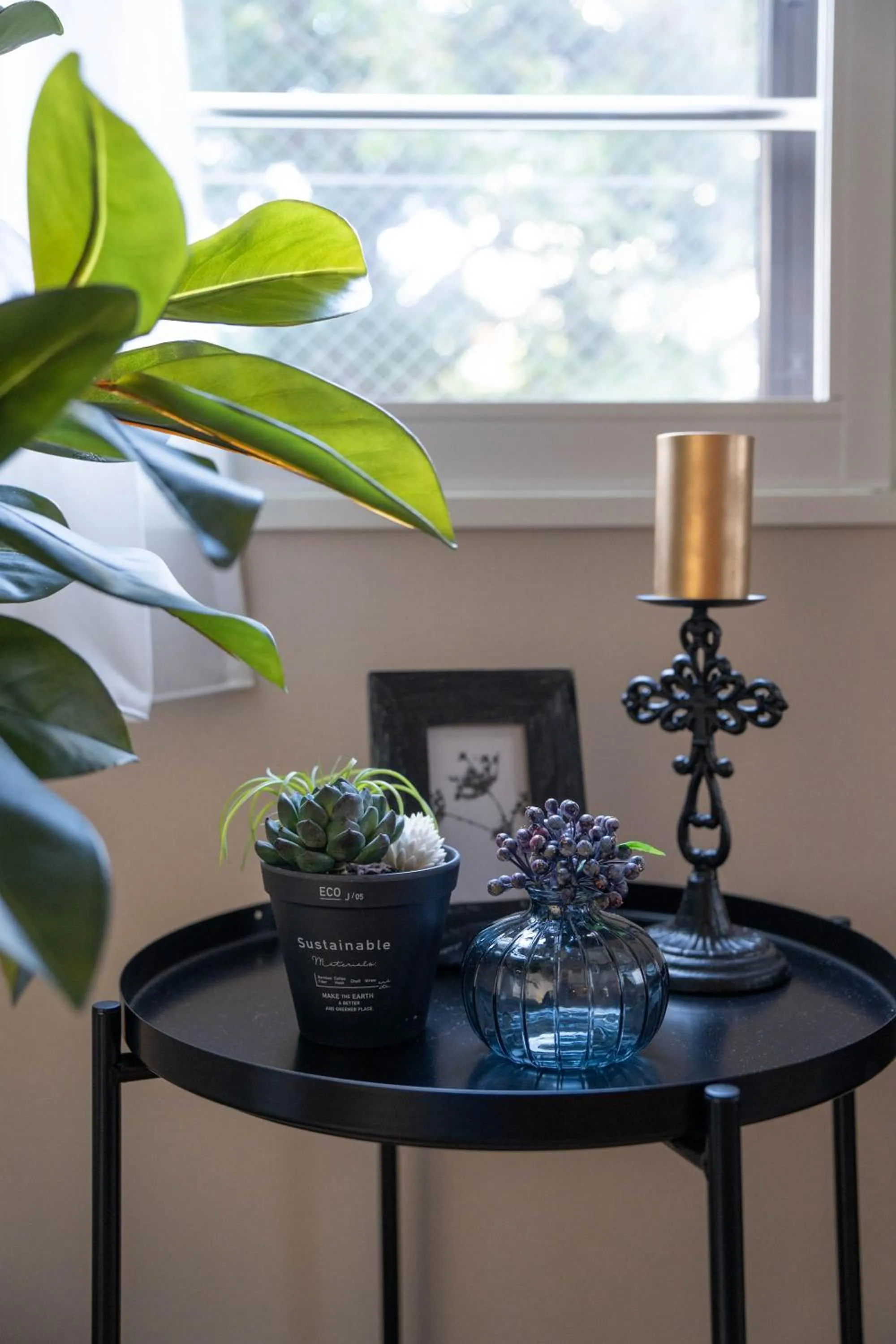 Decorative detail in Zabo Hills 202