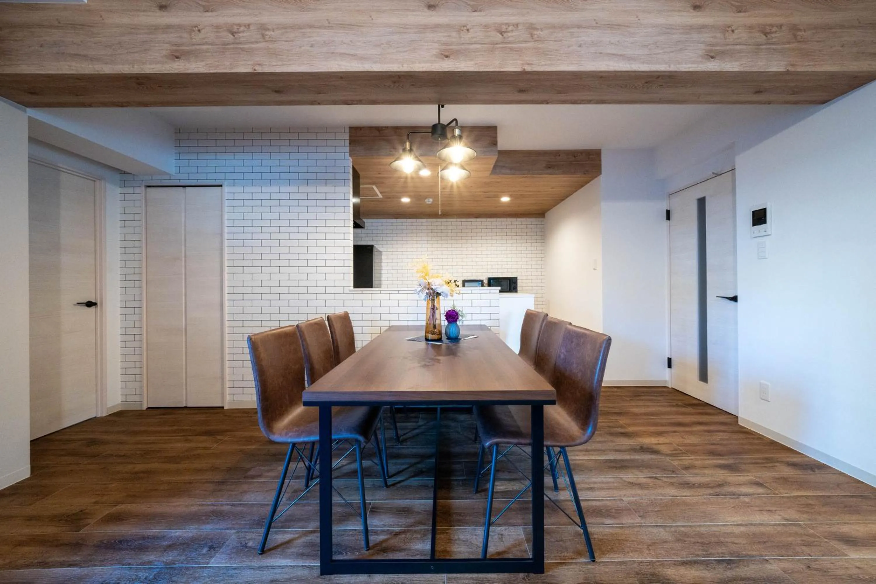 Dining area in Zabo Hills 202