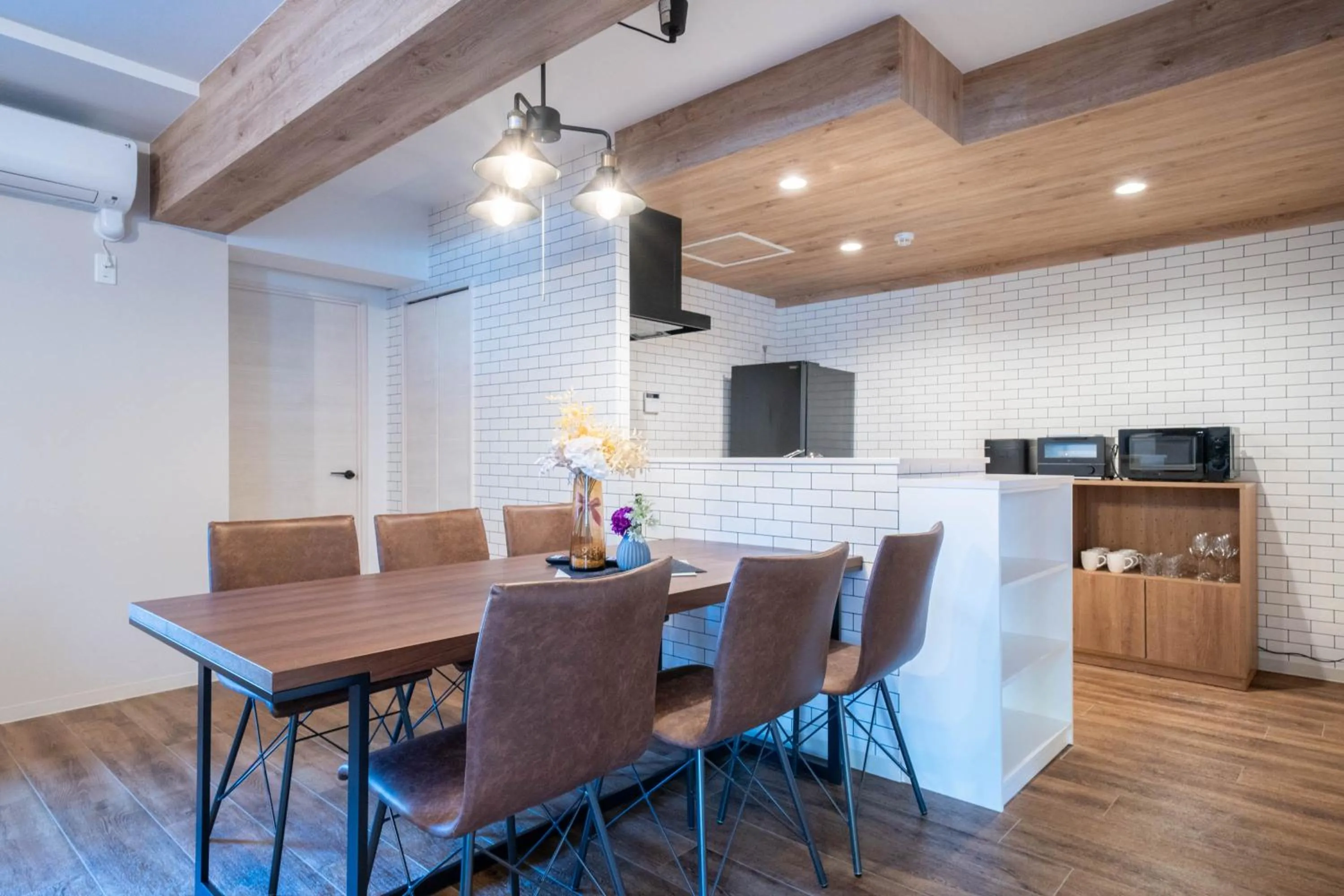 Dining area in Zabo Hills 202