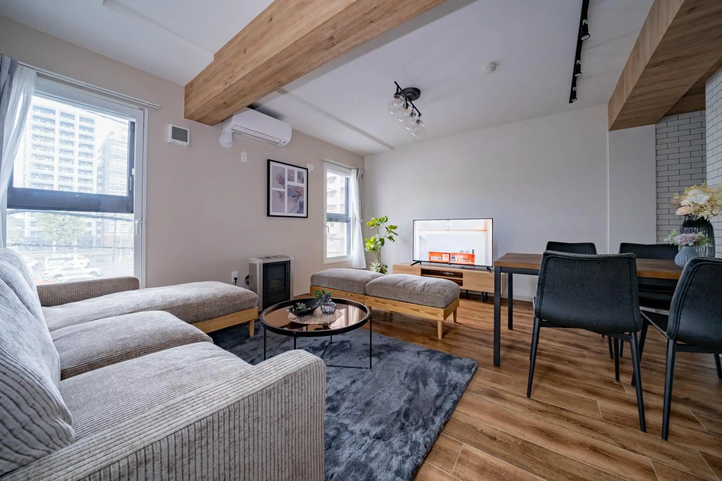 Zabo Hills 305 Zabo Hills 305