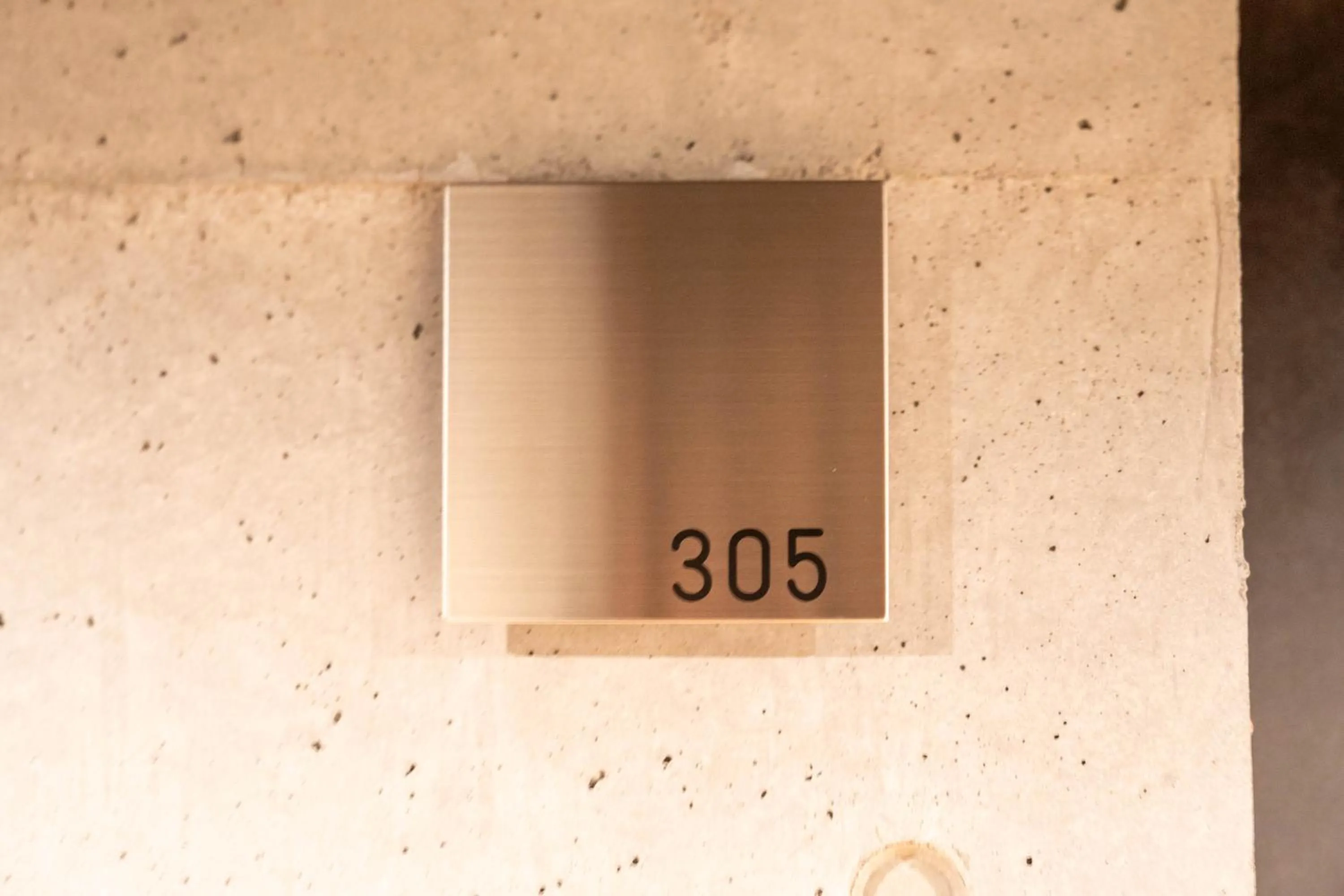 Facade/entrance in Zabo Hills 305