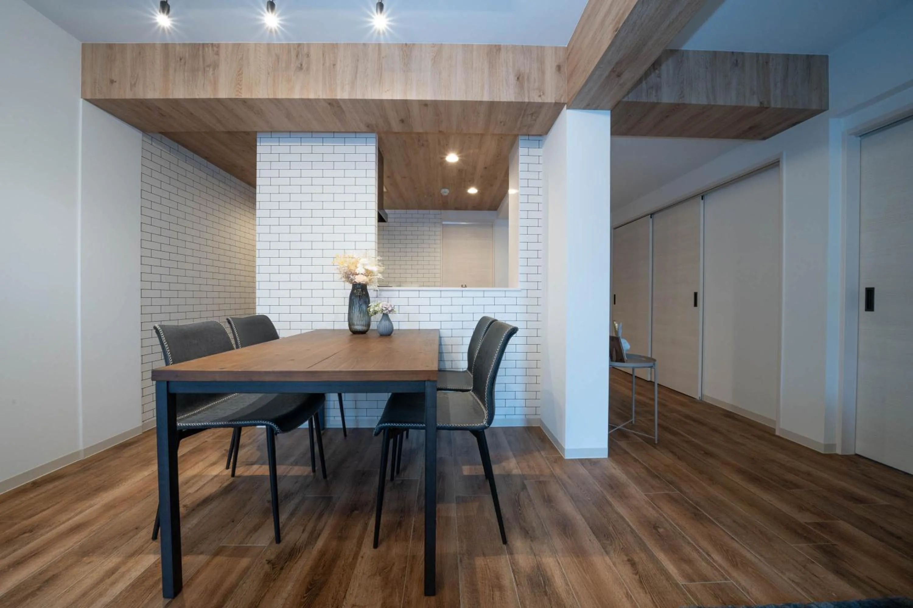 Dining area in Zabo Hills 305