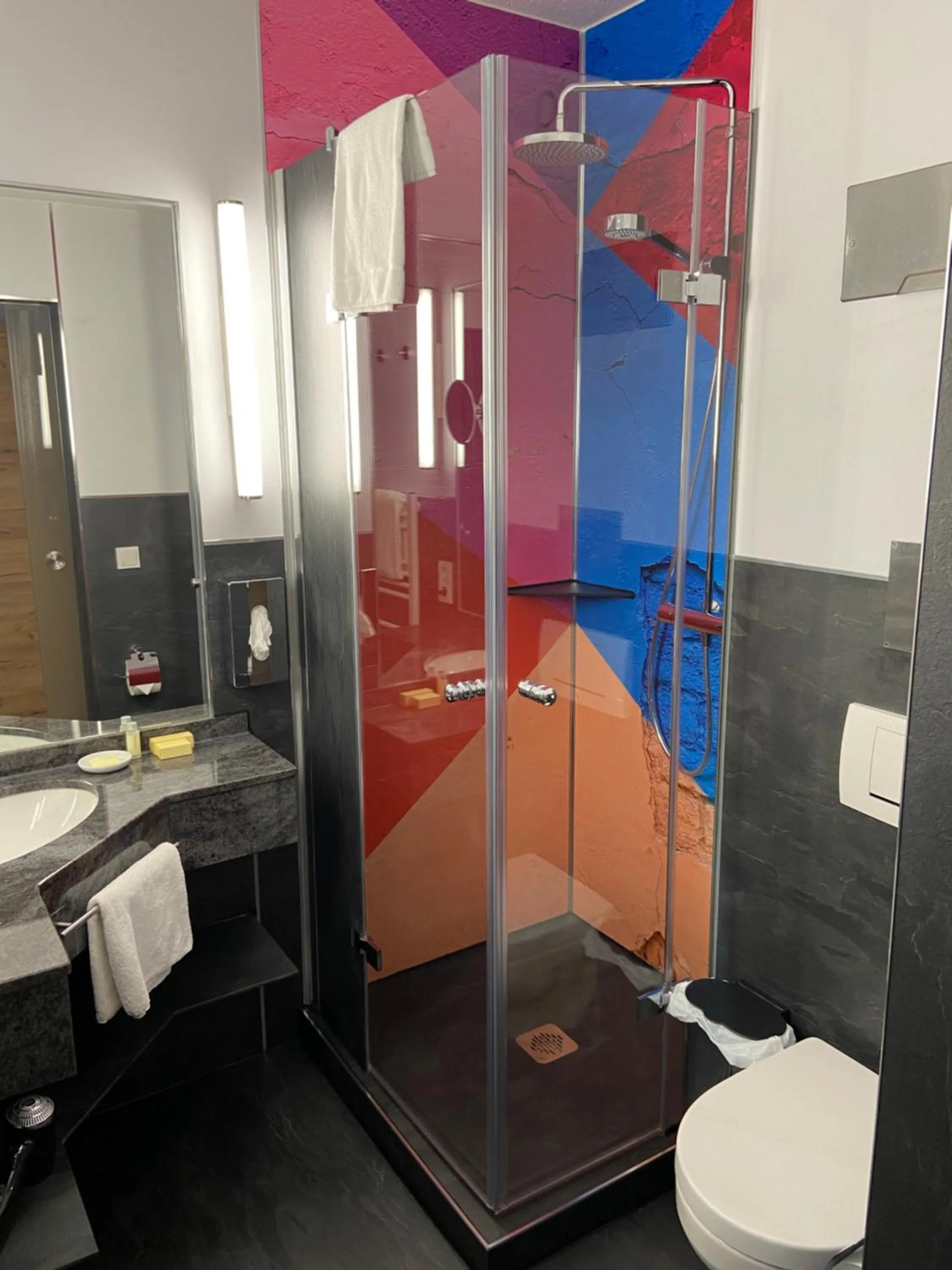 Bathroom in Hotel Touric