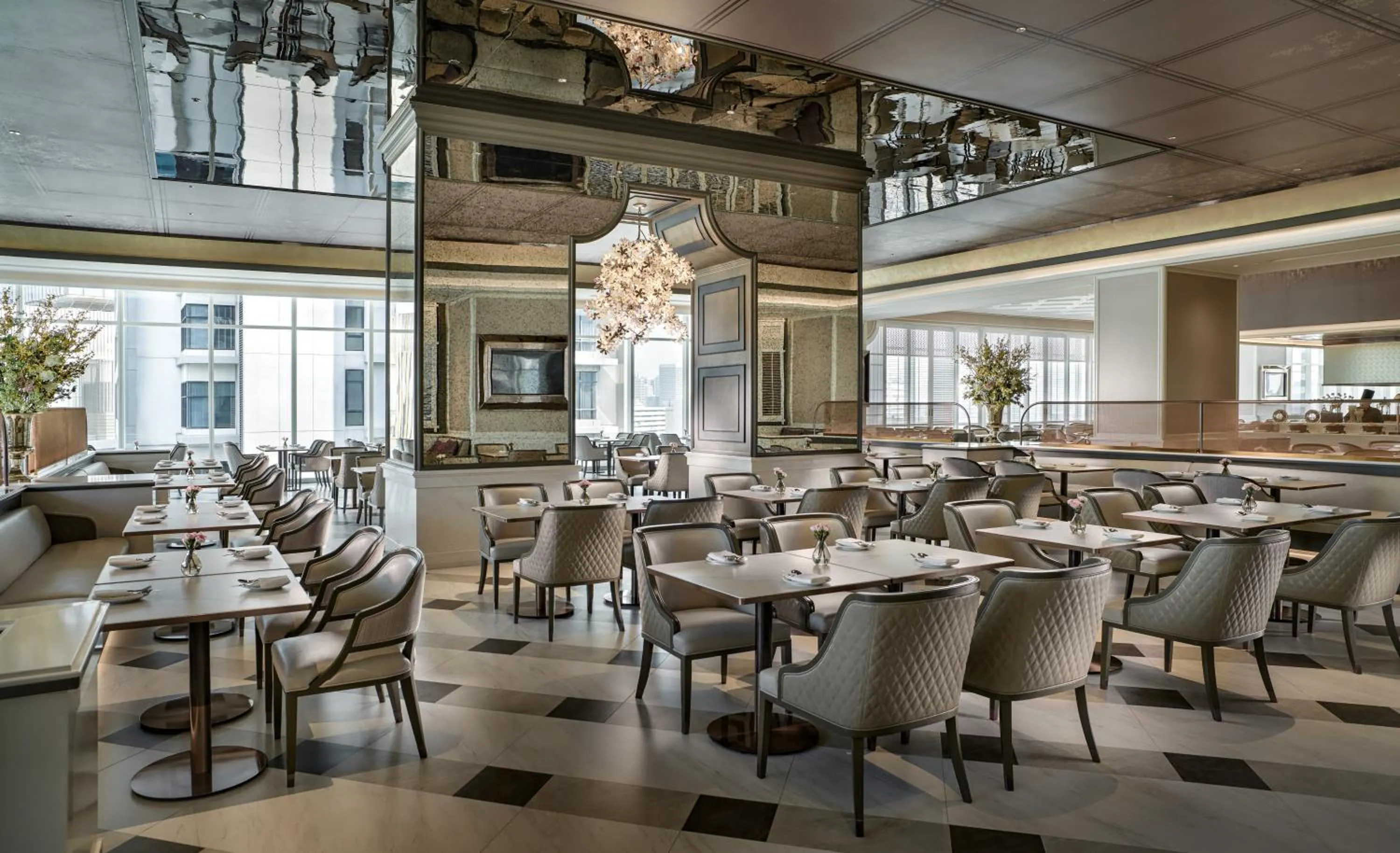 Restaurant/places to eat in Grande Centre Point Lumphini Bangkok