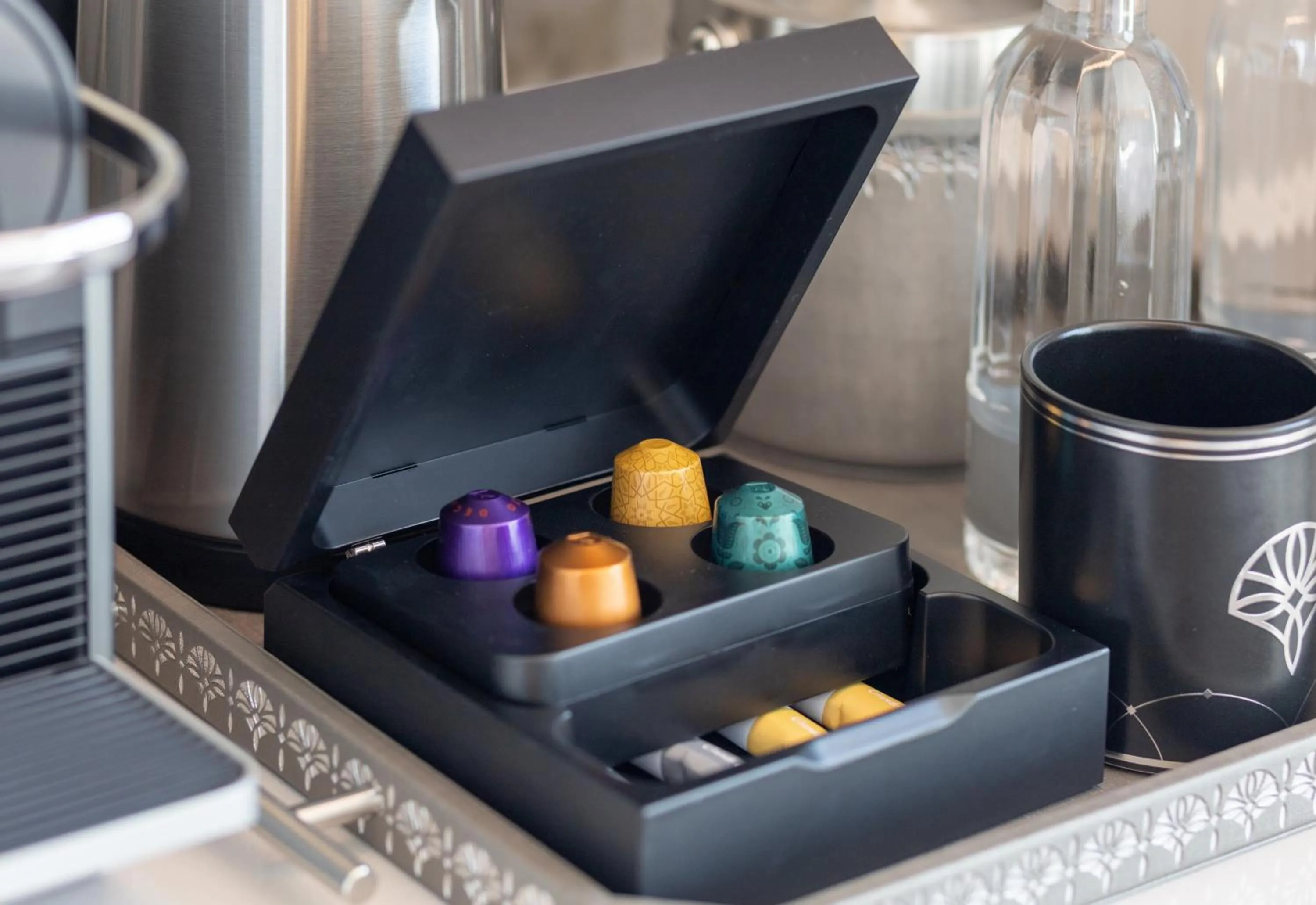 Coffee/tea facilities in Grande Centre Point Lumphini Bangkok