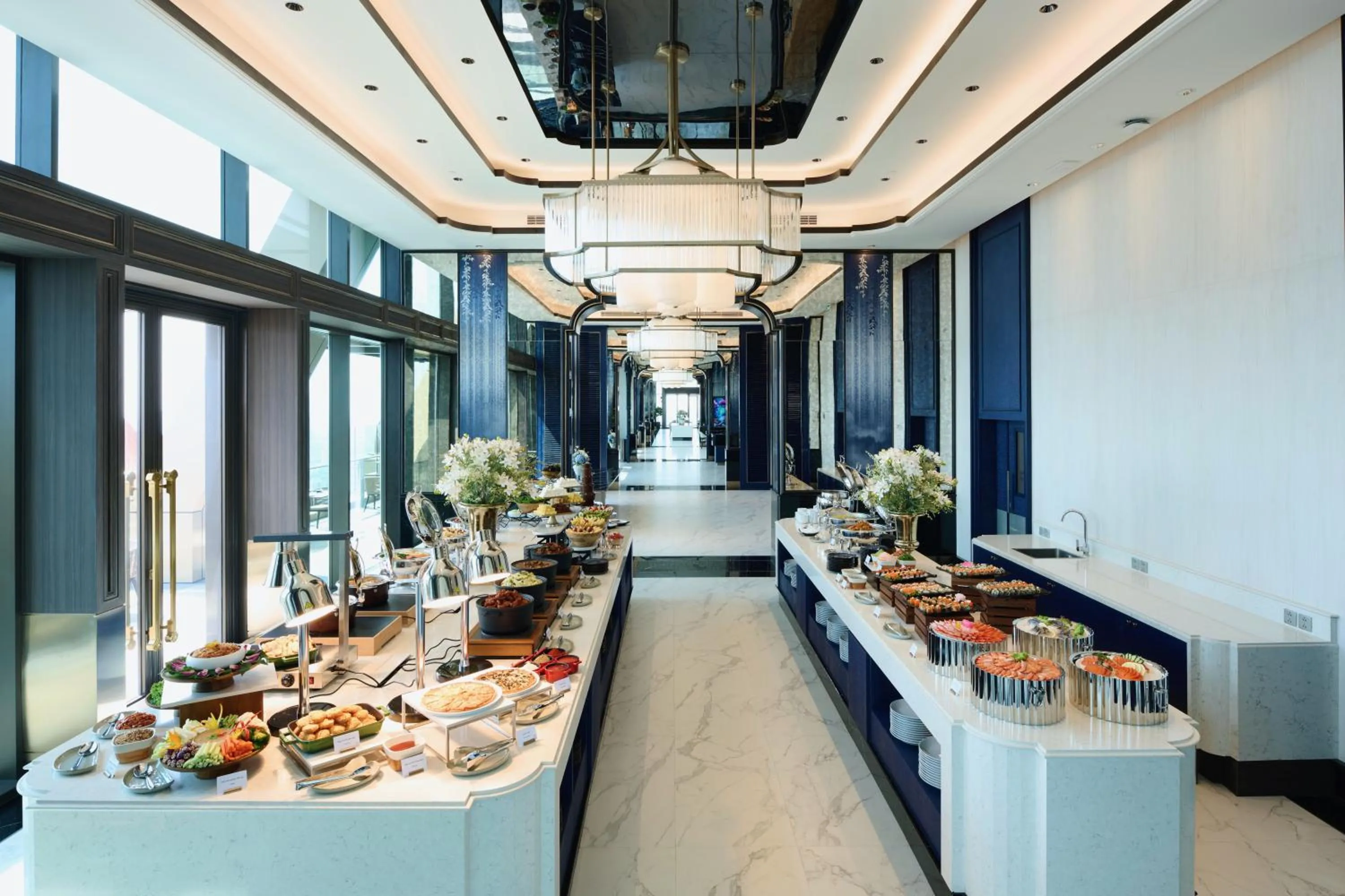 Restaurant/places to eat in Grande Centre Point Lumphini Bangkok