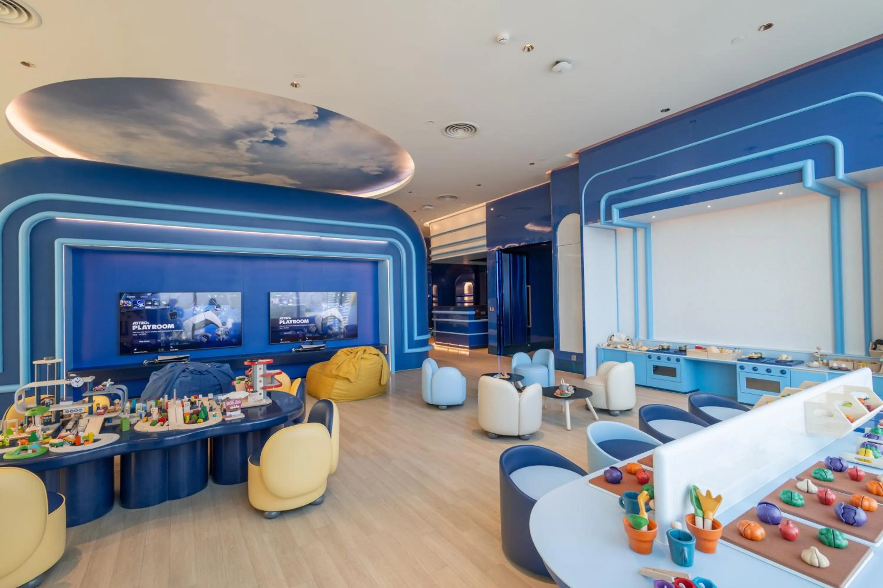 Kids's club in Grande Centre Point Lumphini Bangkok