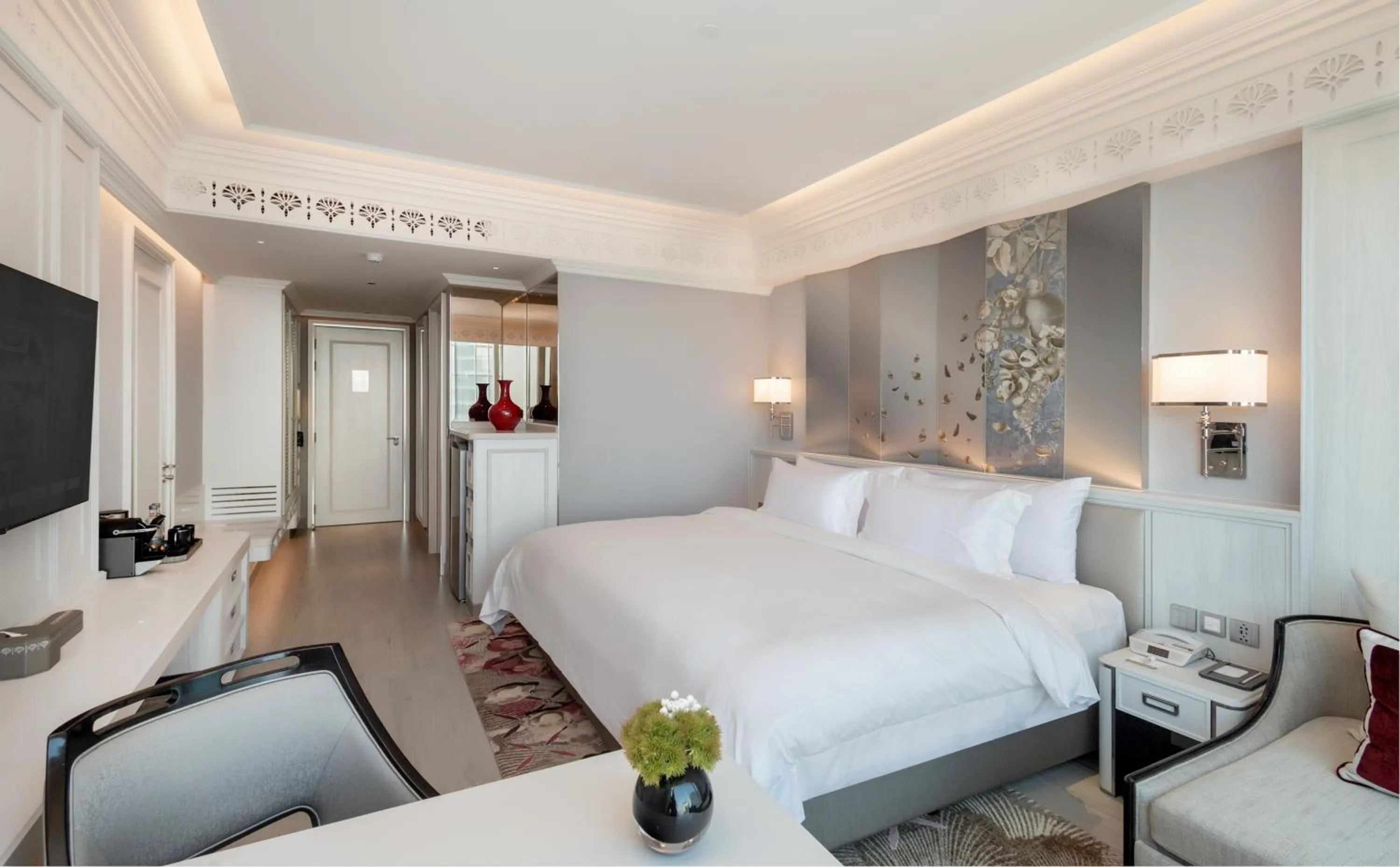 Bed in Grande Centre Point Lumphini Bangkok