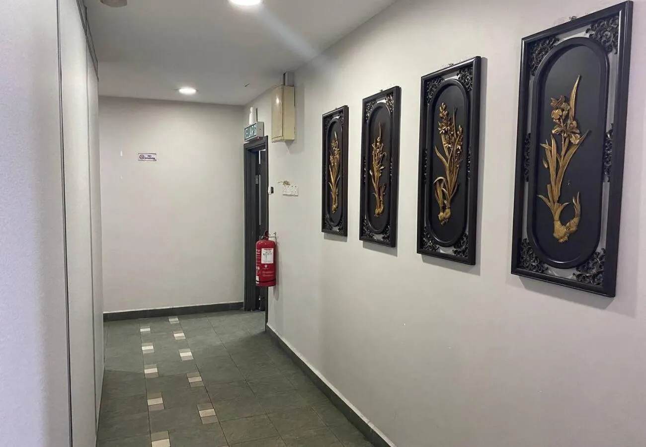 Property building in Hotel Harbour Inn