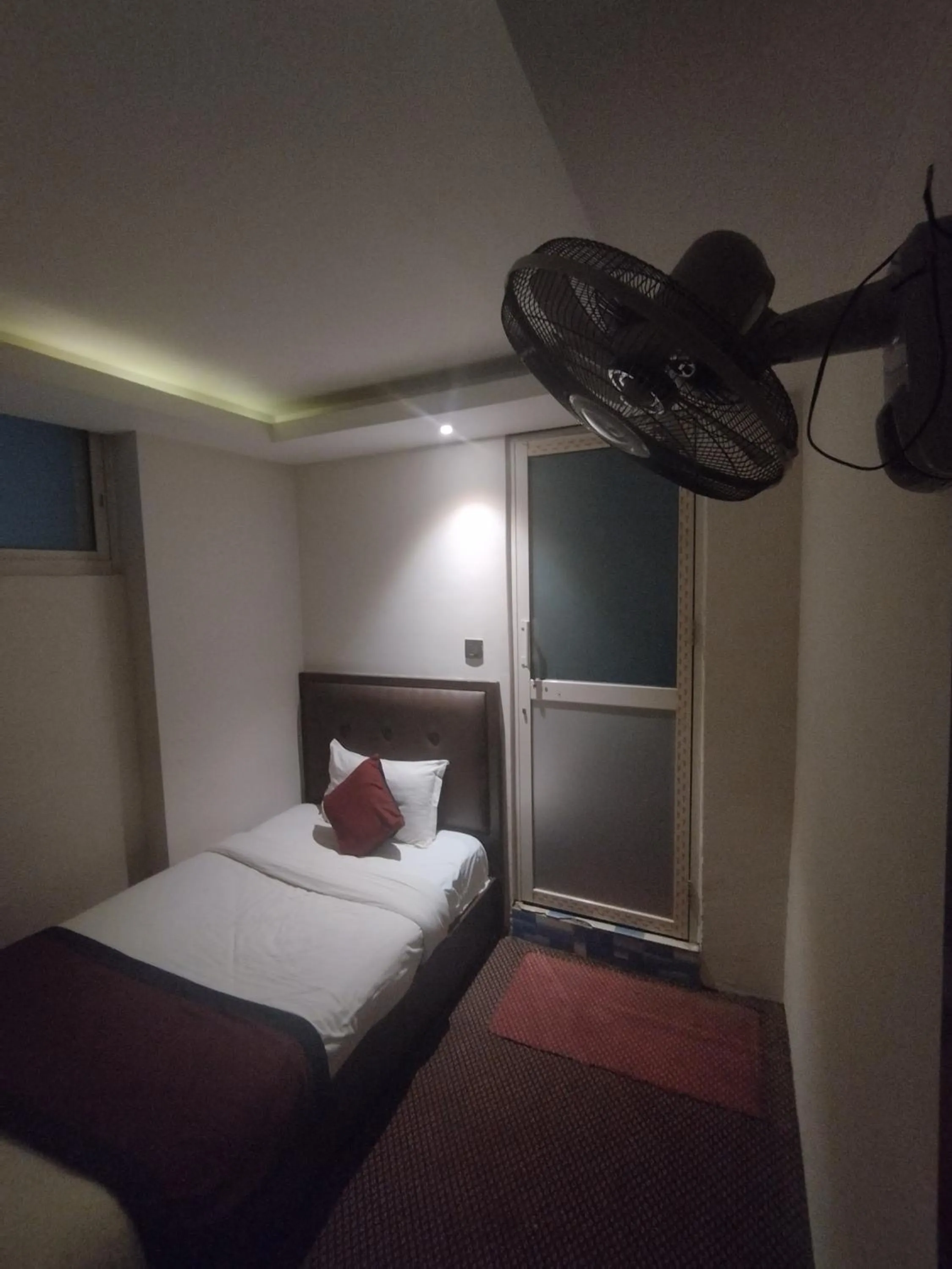 Bed in Hotel De Universal