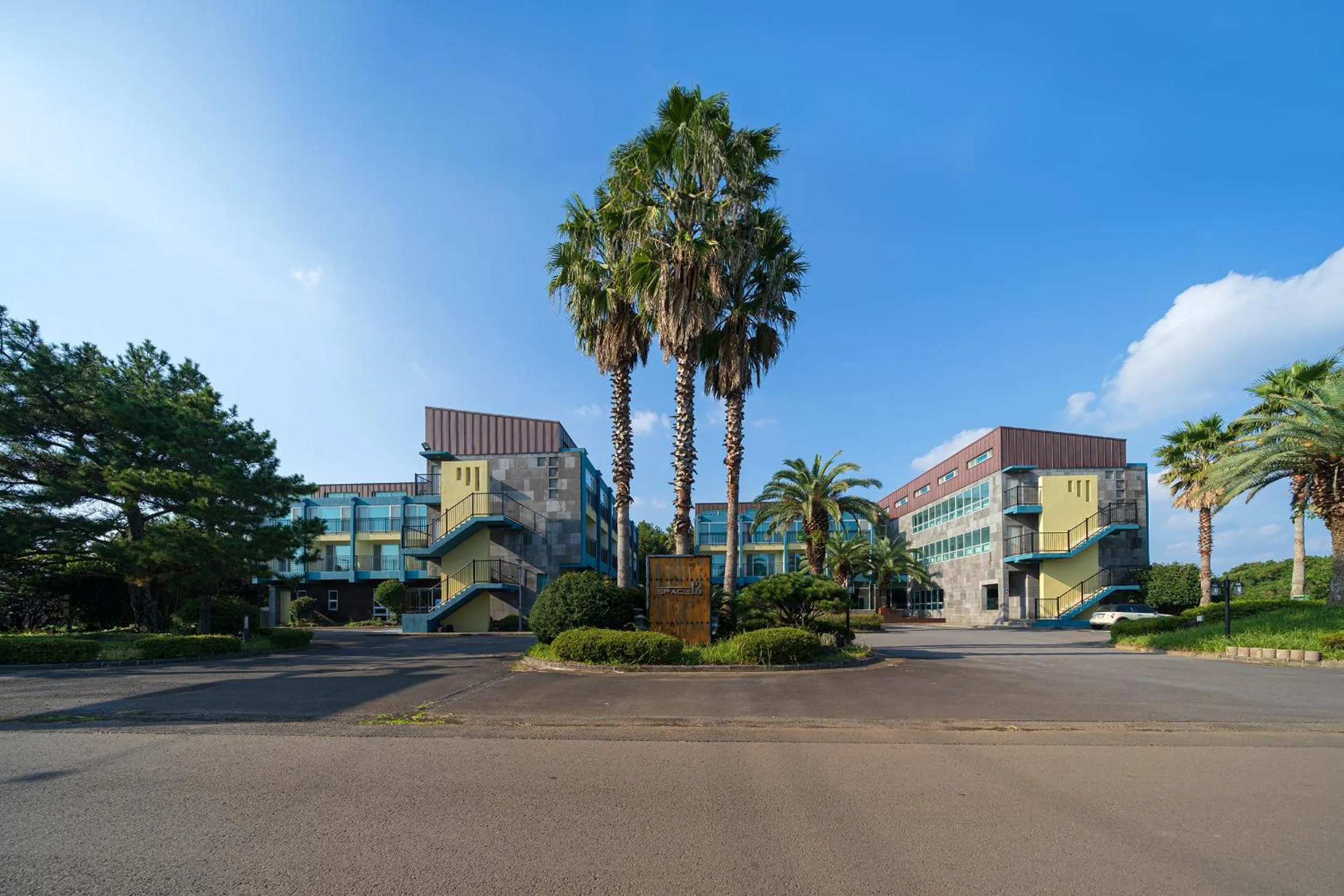 Property building in FromH T Resort Jeju Seongsan