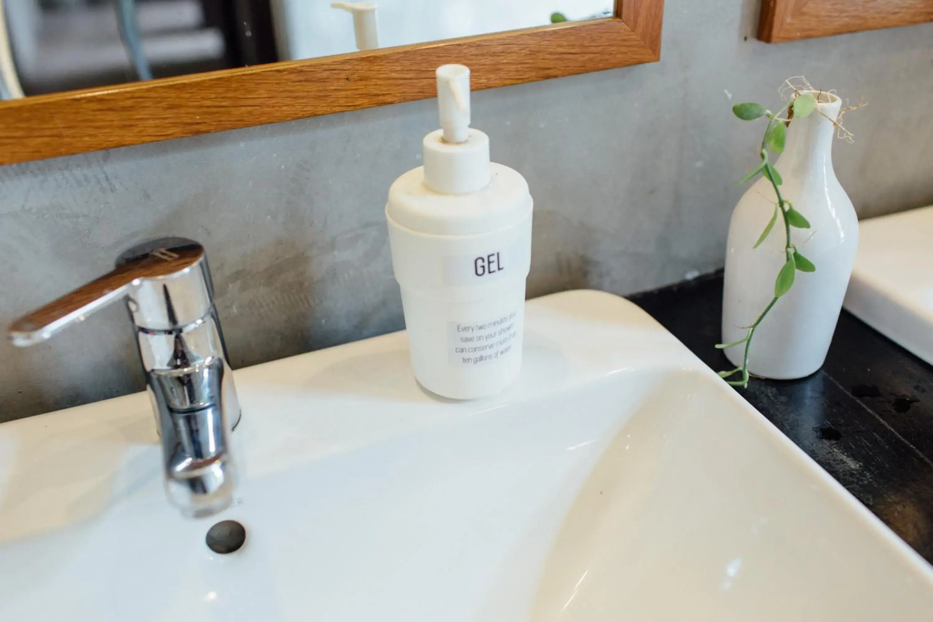 Deluxe Double Room with Balcony in The Yard Bangkok Hostel Deluxe Double Room with Balcony in The Yard Bangkok Hostel