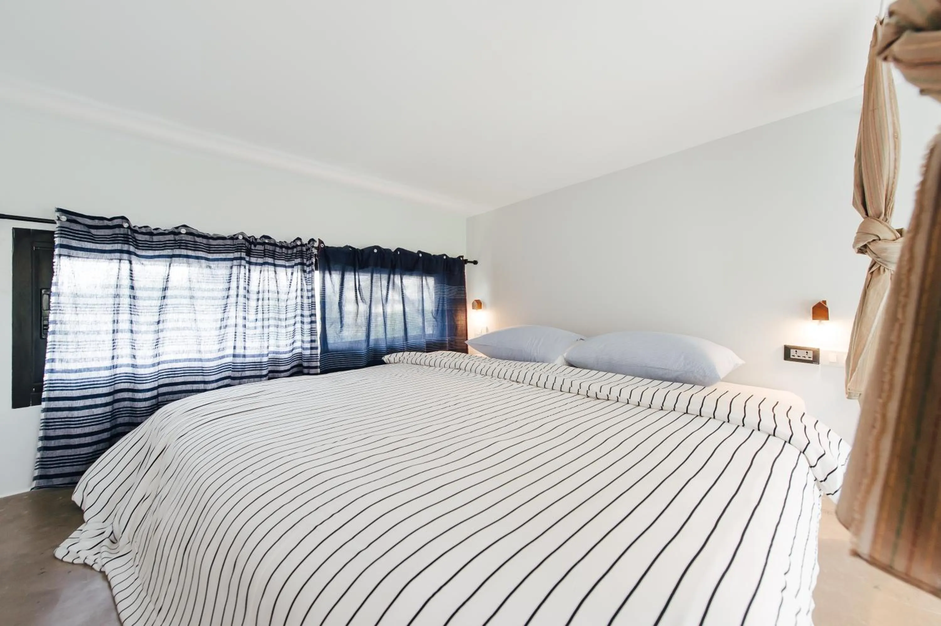 Bed in The Yard Bangkok Hostel