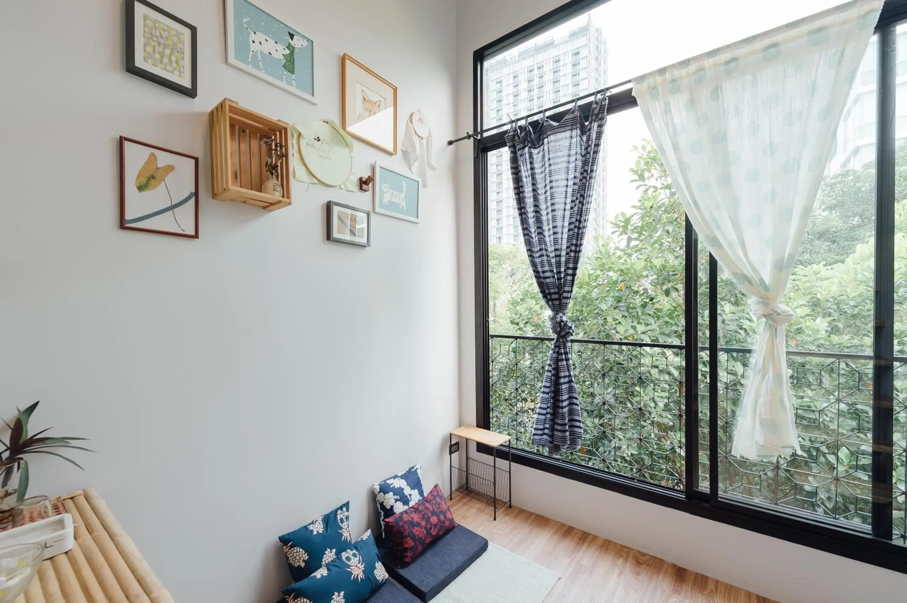 Double Room with Private Bathroom in The Yard Bangkok Hostel Double Room with Private Bathroom in The Yard Bangkok Hostel