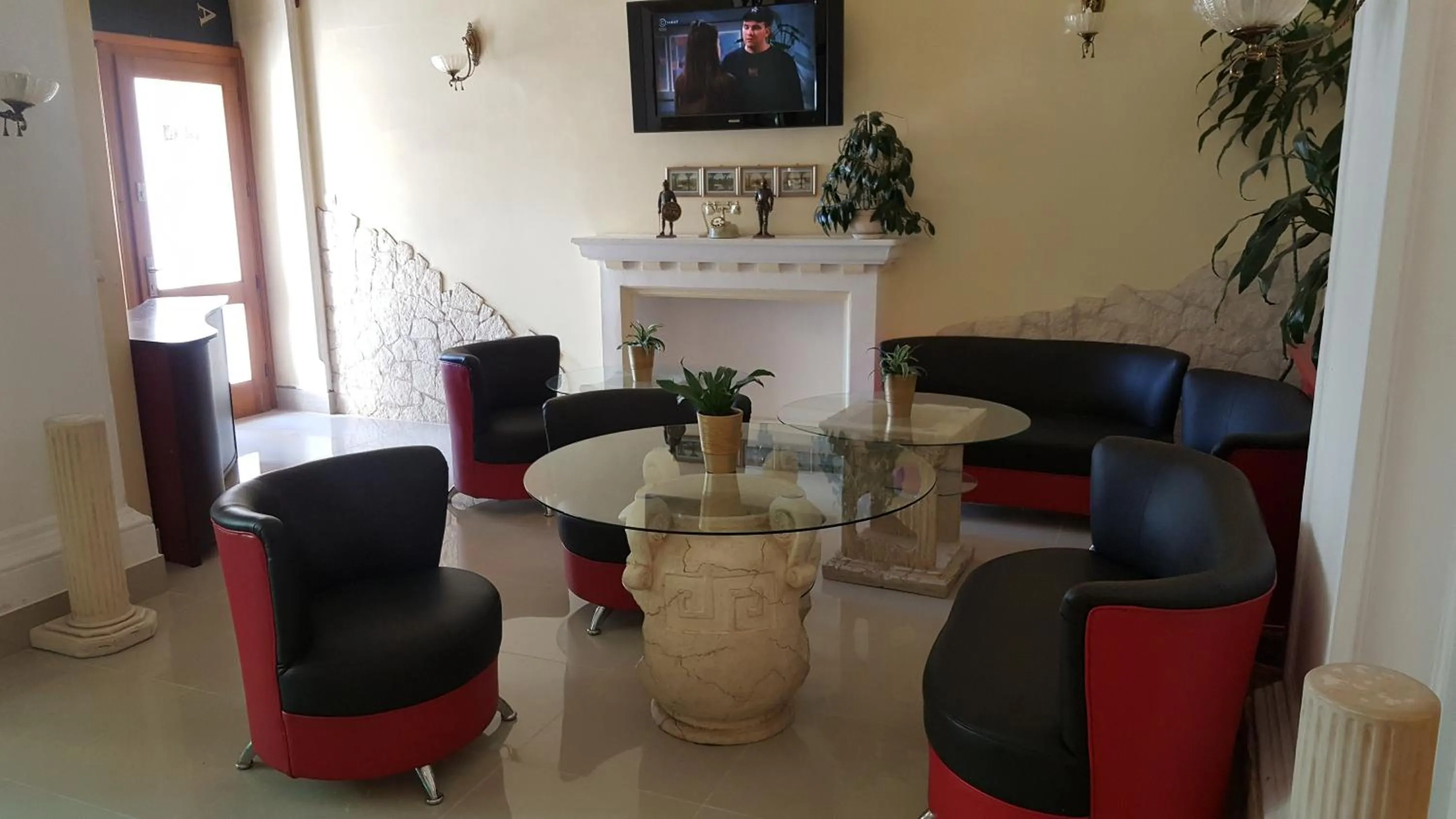 Lobby or reception in Hotel Bristol