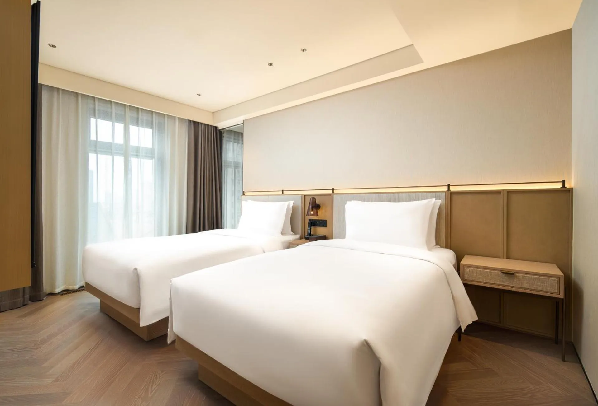 Bedroom, Bed in Ming Hotel Nanjing - MGallery Collection