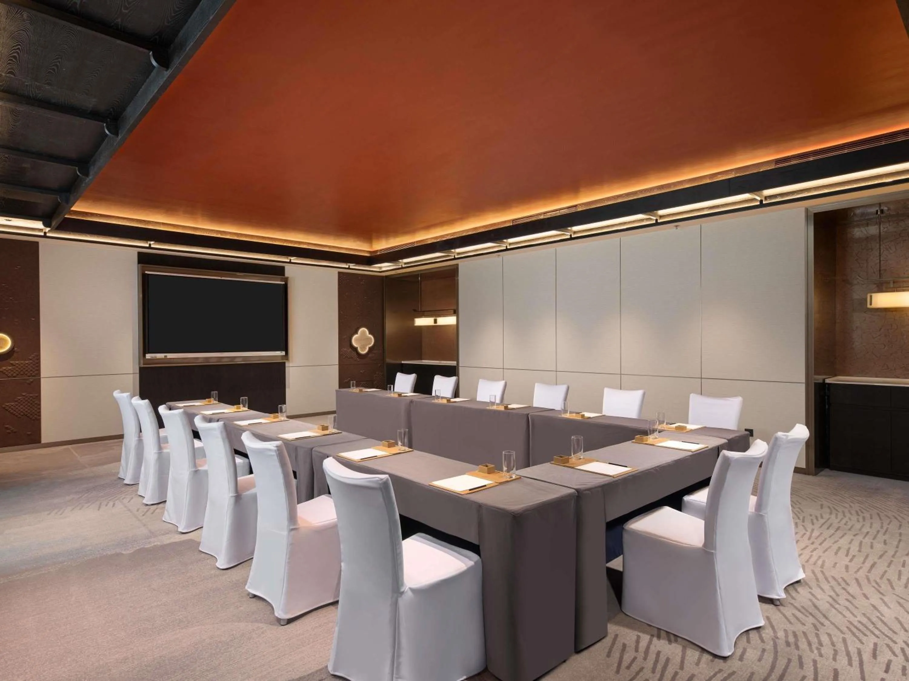 Meeting/conference room in Dangkou Ancient Town Hotel Wuxi MGallery Collection