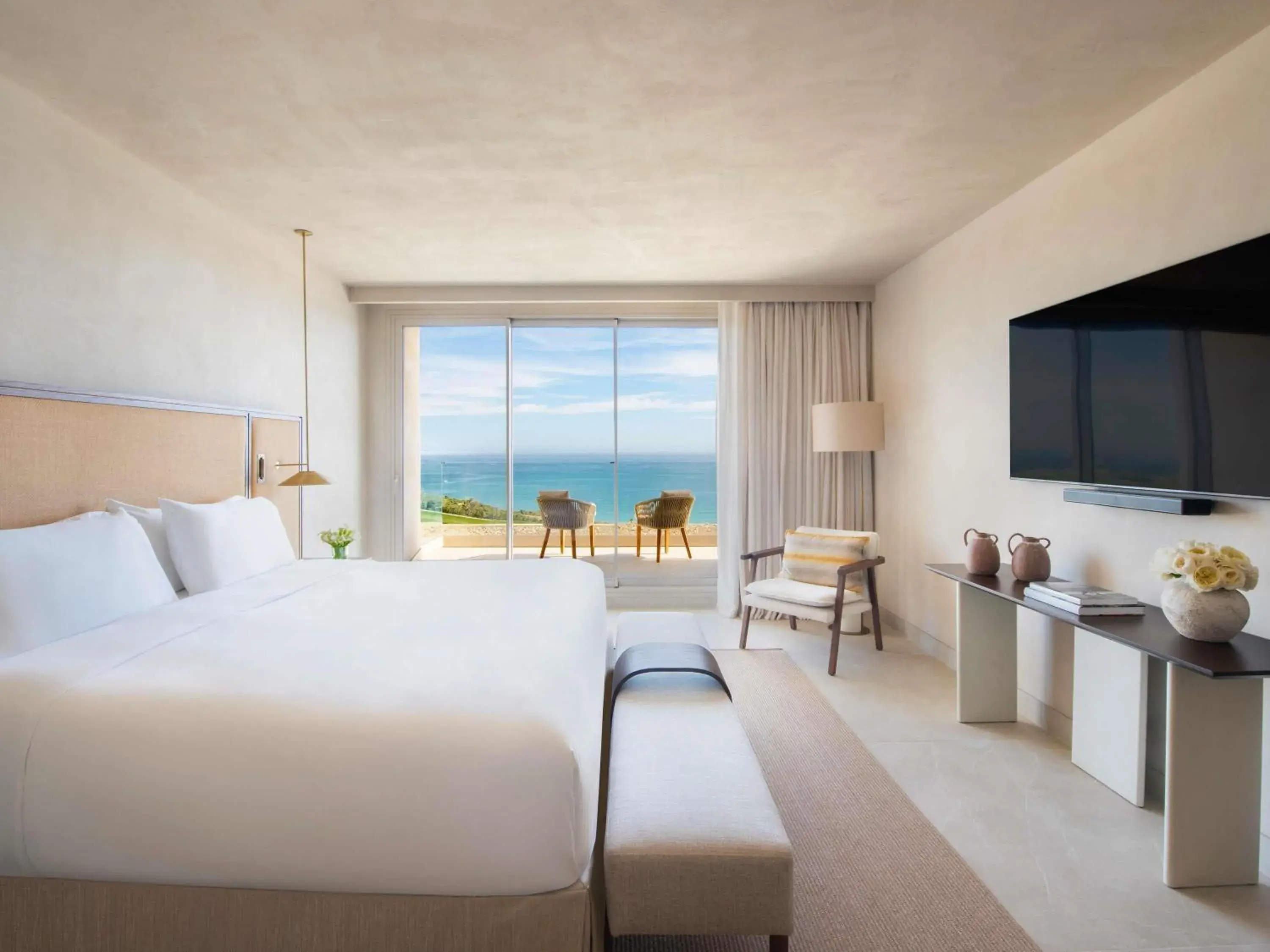 Signature King Suite in Fairmont La Hacienda Costa del Sol Signature King Suite in Fairmont La Hacienda Costa del Sol