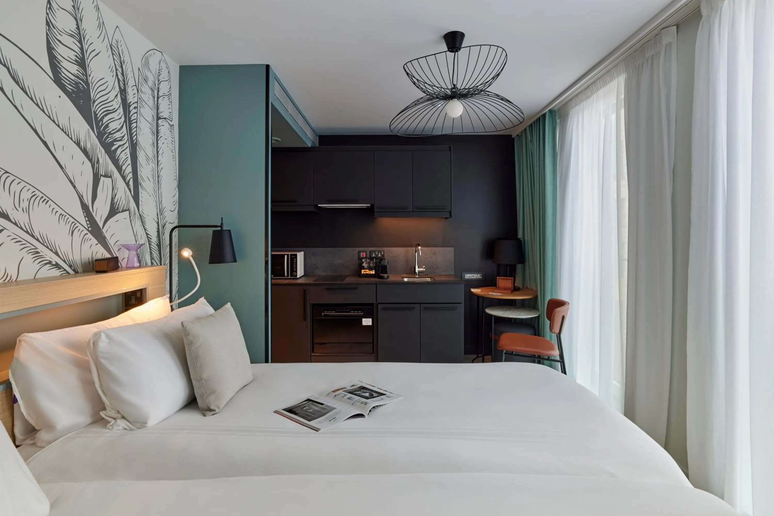 Bed in Aparthotel Adagio London City East