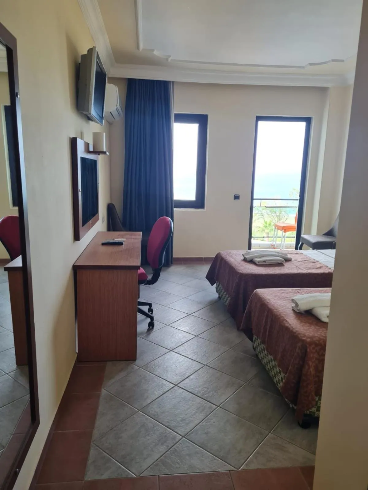 SUN FIRE BEACH Hotel