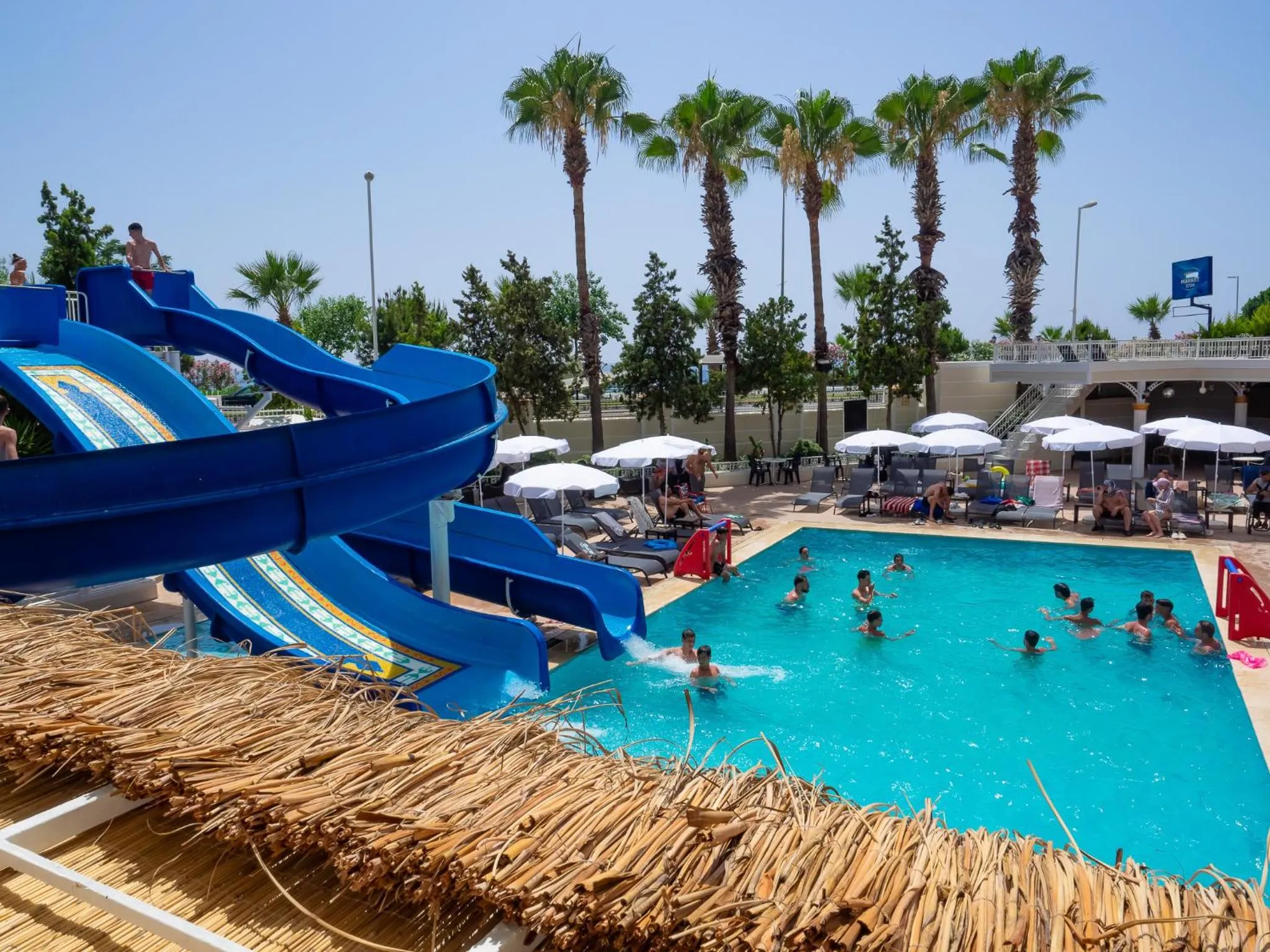 Swimming pool in SUN FIRE BEACH Hotel