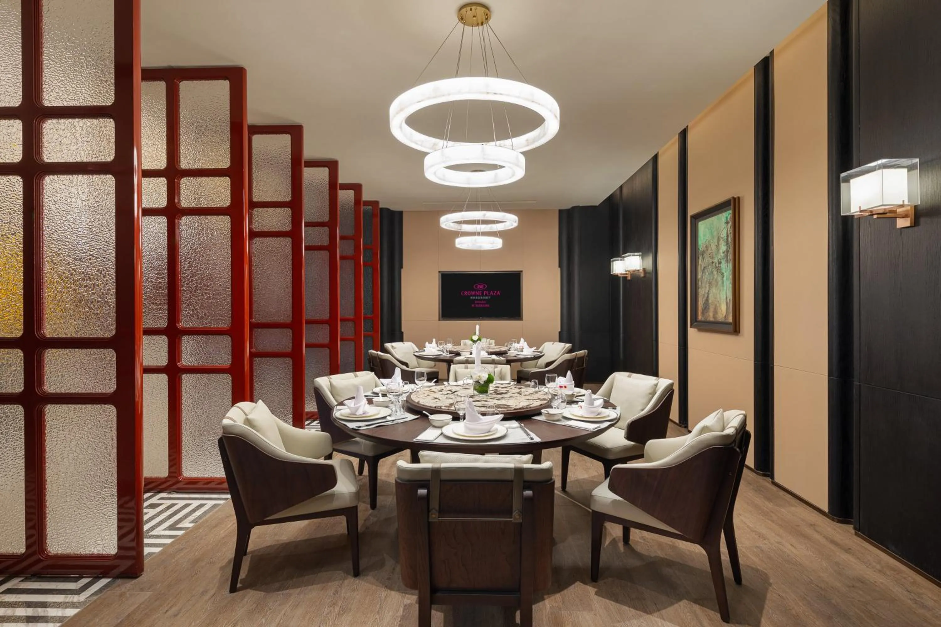 Restaurant/places to eat in Crowne Plaza Jingmen by IHG