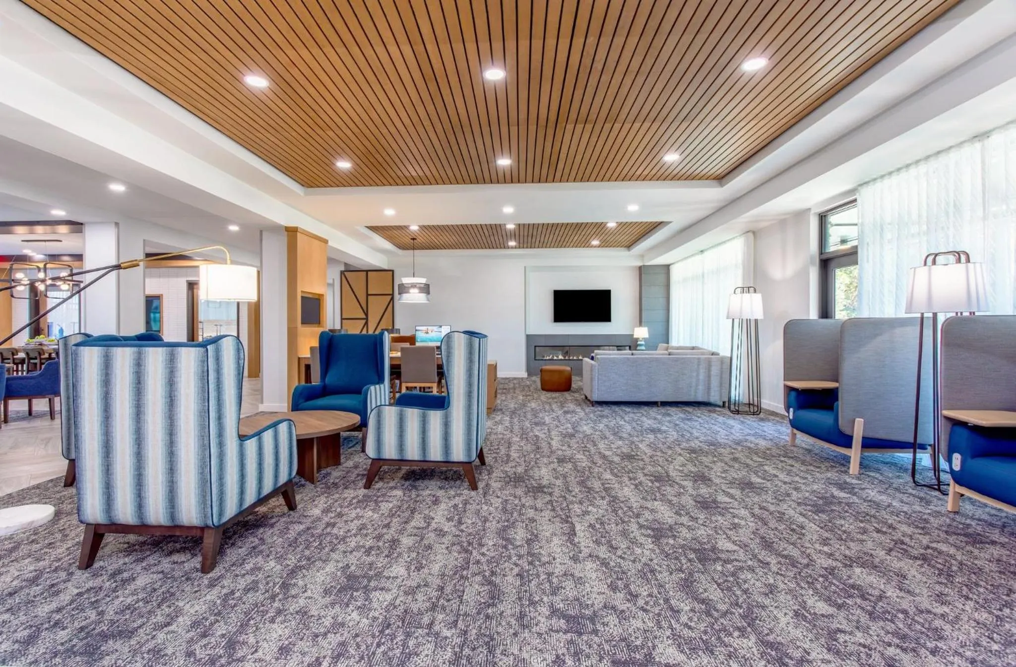 Property building in Staybridge Suites Ocala-near Equestrian-Aquatics by IHG