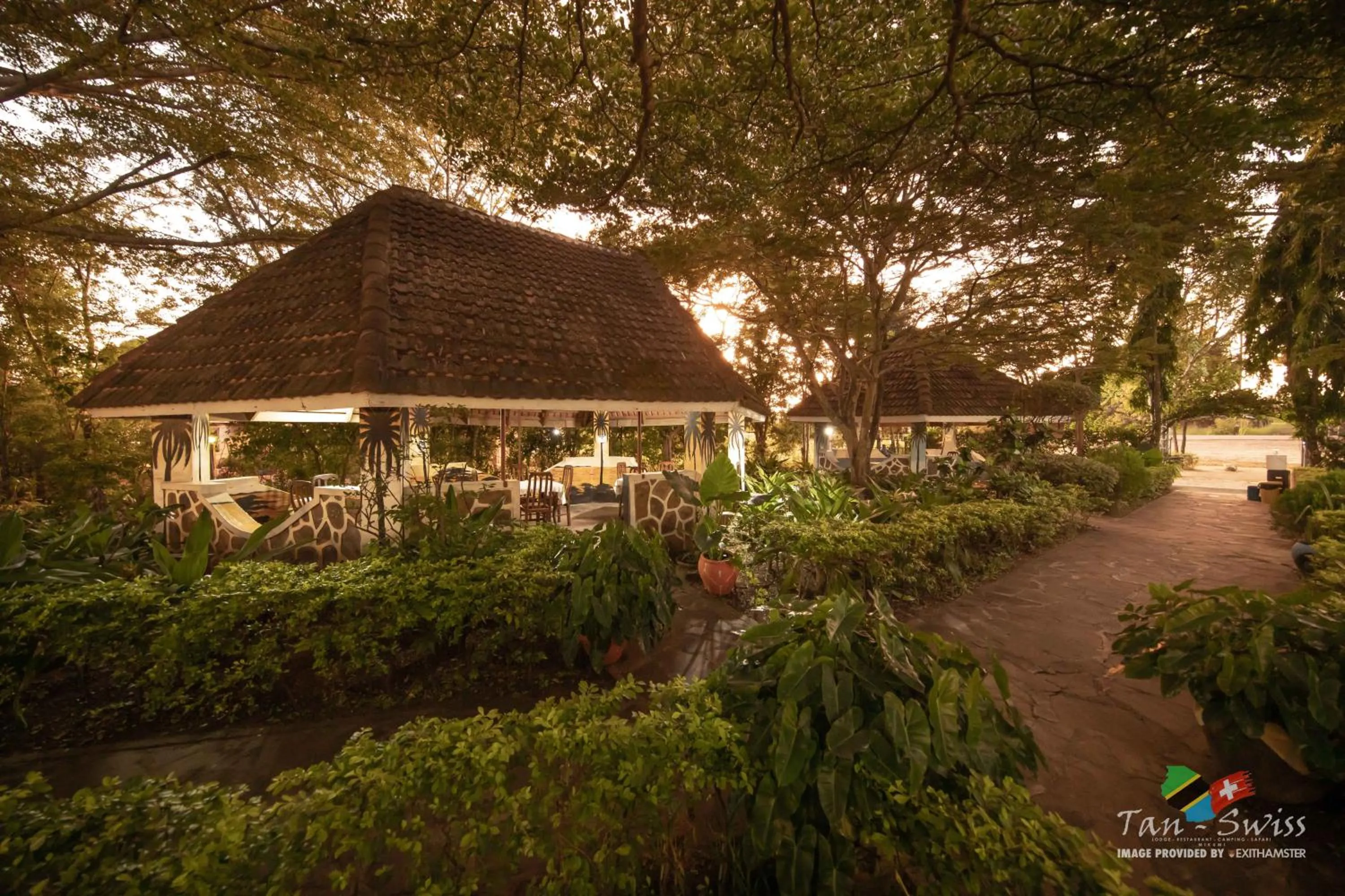 Property building in Tan-Swiss Lodge