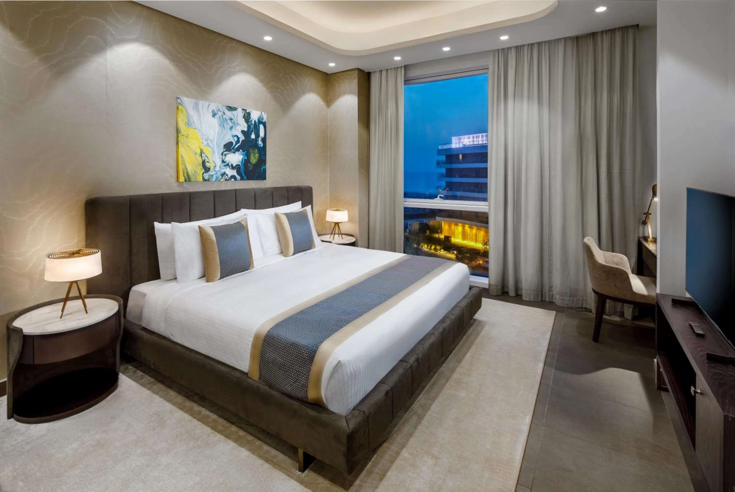 Bedroom, Bed in Millennium Residences Saadiyat Island