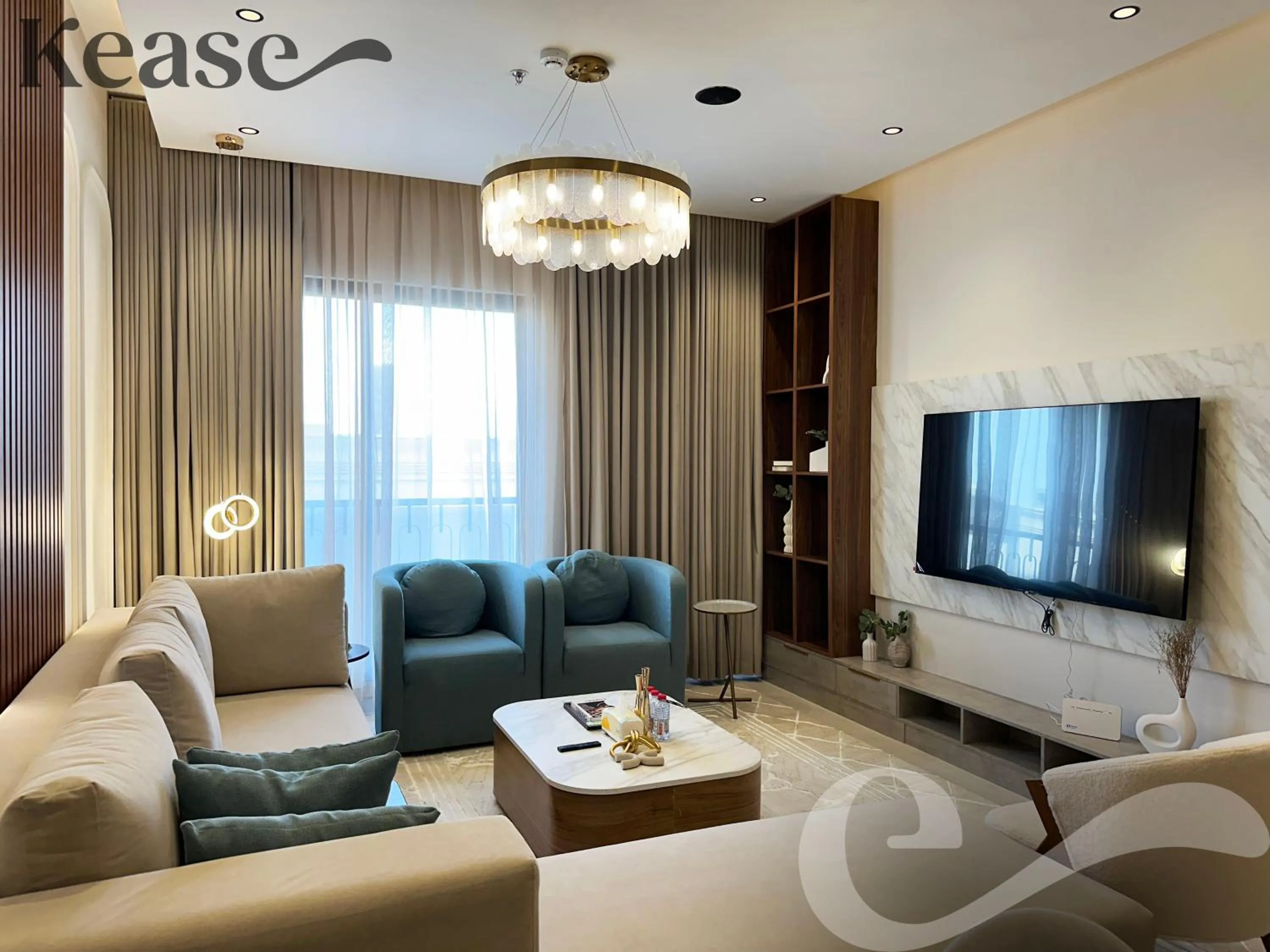 Communal lounge/ TV room in Kease Narjis A-12 Luxury Gold AX18