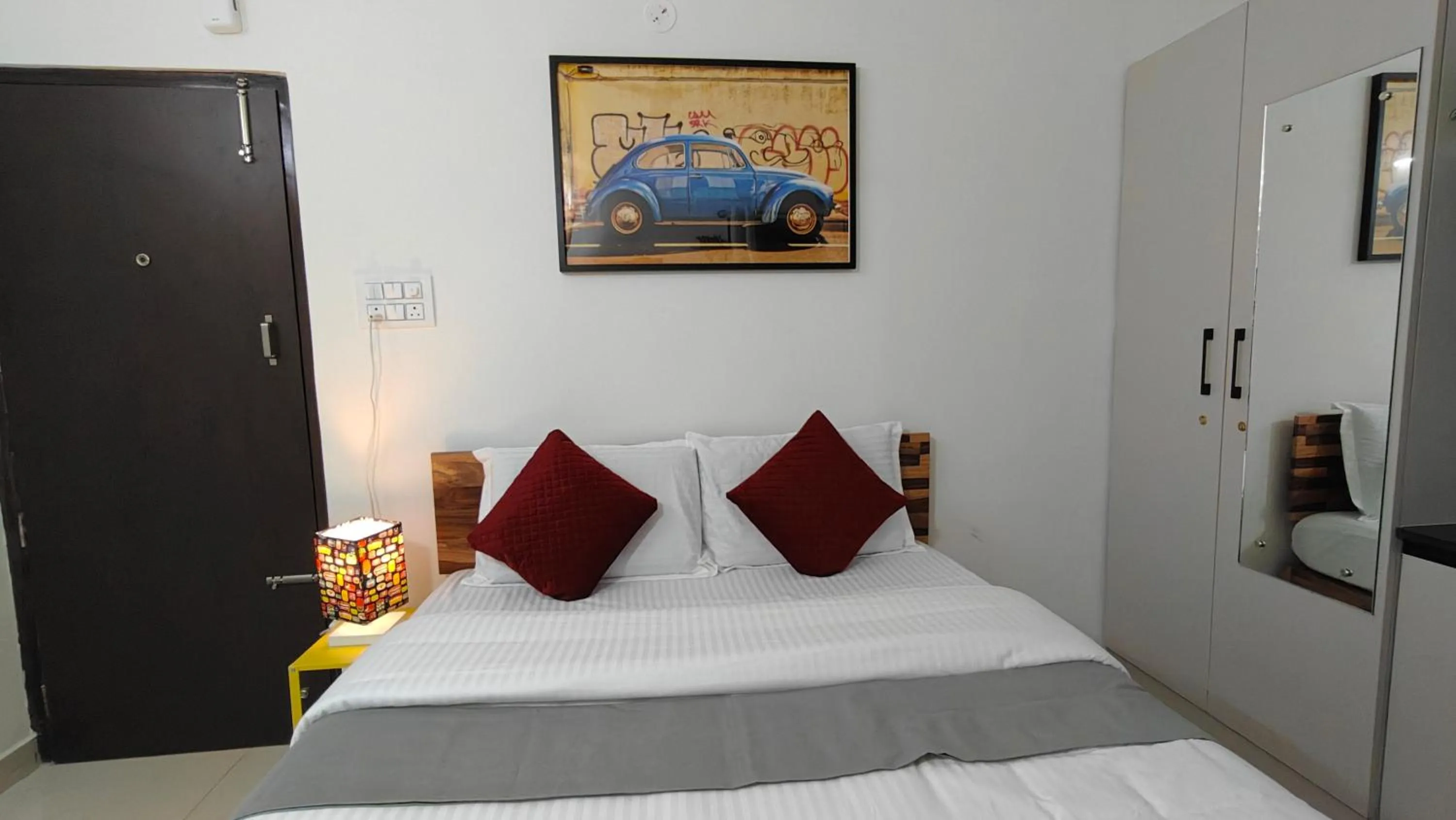 Bed in 3 Home Tales (Brookefield)