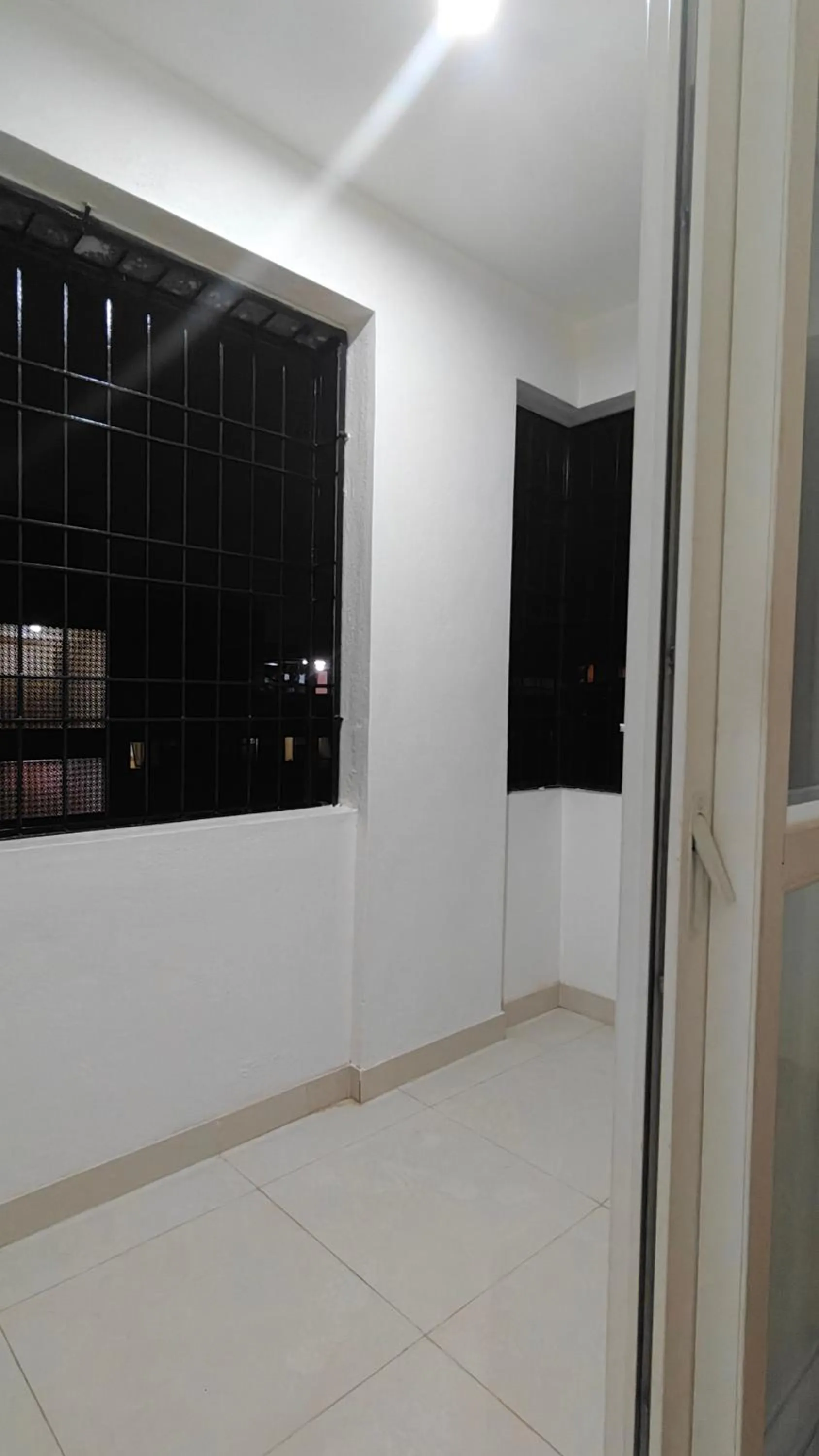 3 Home Tales (Brookefield)