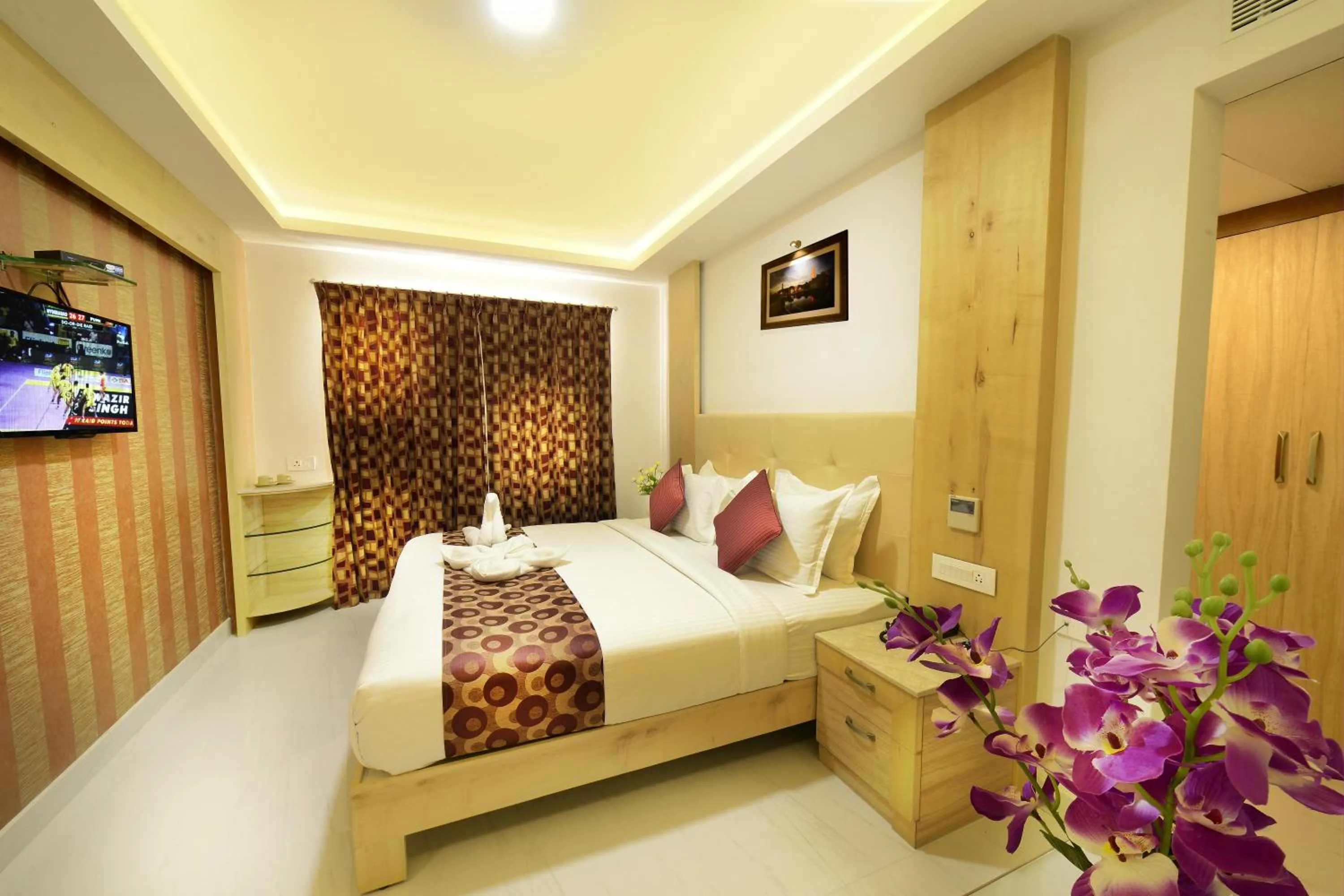 Bedroom in Hotel Mahi's Gateway