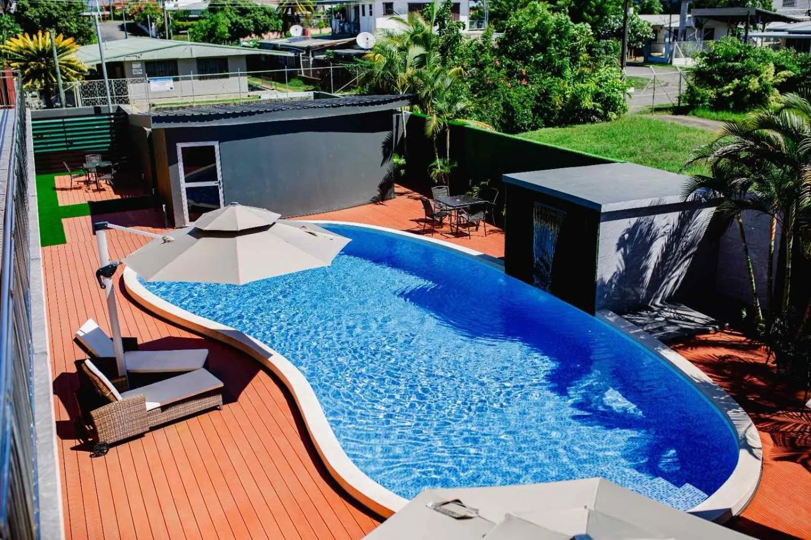 Swimming pool in Hibiscus Suites And Residences