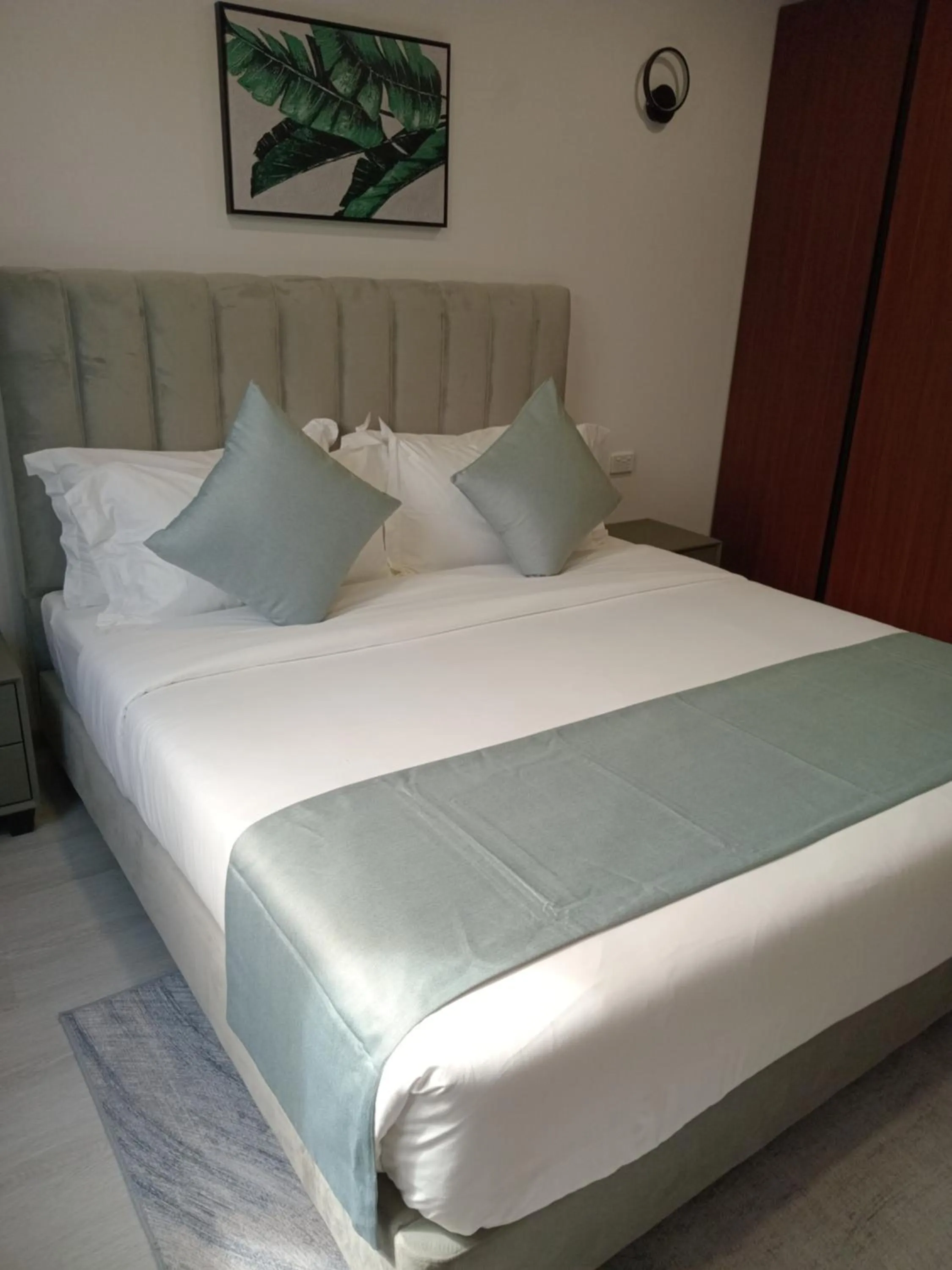 Bedroom, Bed in Hibiscus Suites And Residences