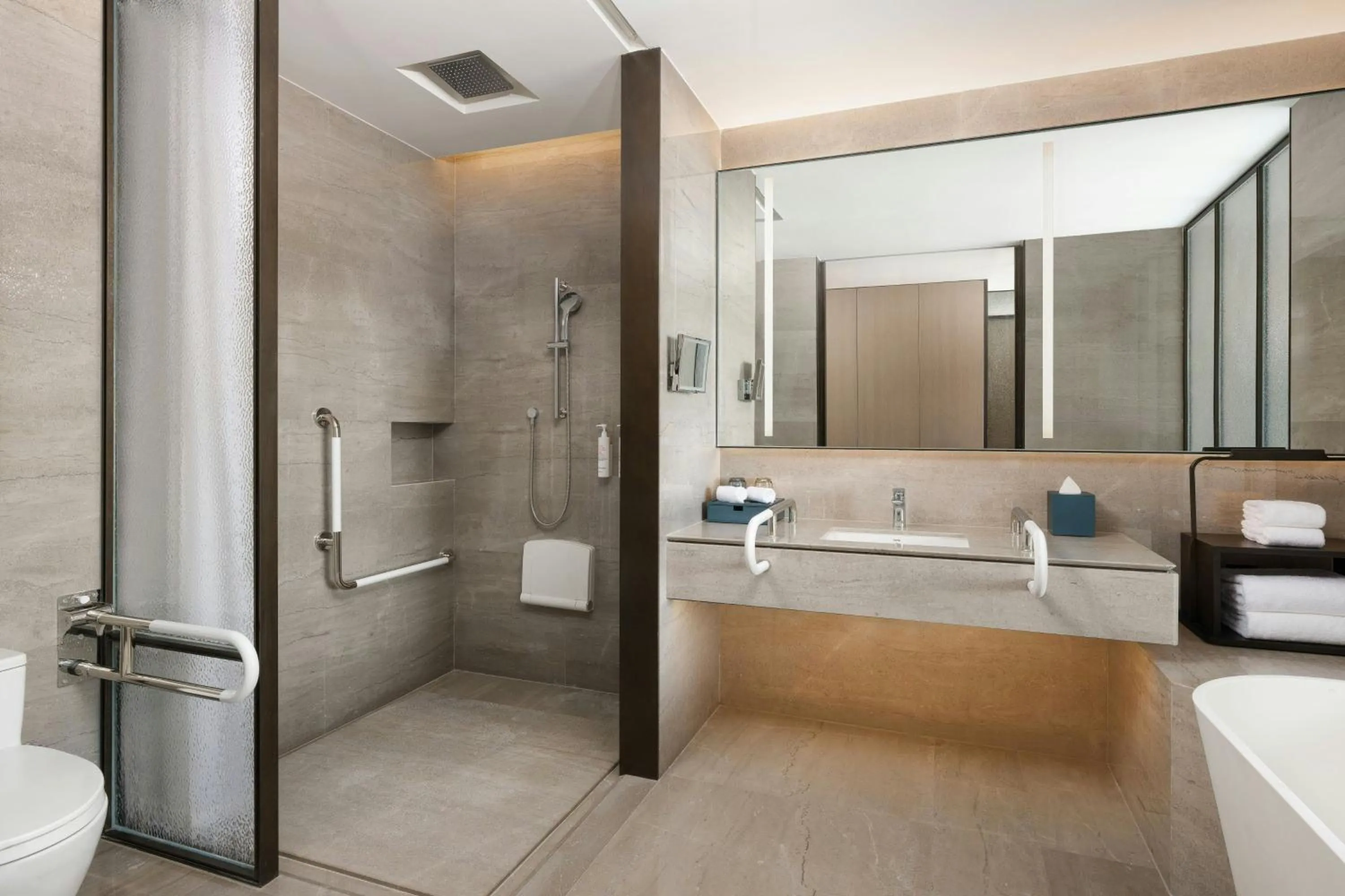 Photo of the whole room in Jieyang Marriott Hotel