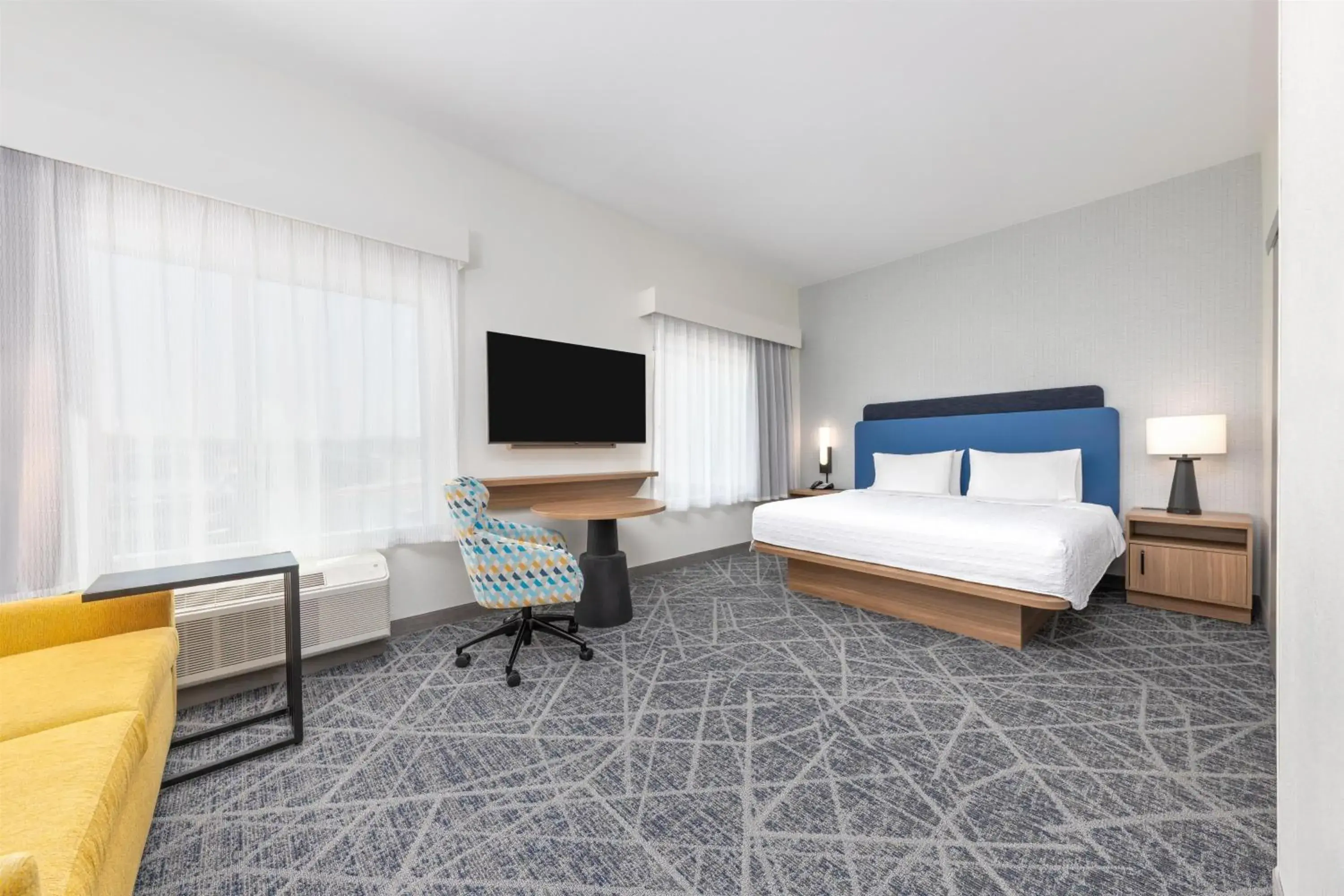 King Studio Suite with Wet Bar in Hampton Inn & Suites by Hilton Little Rock Airport King Studio Suite with Wet Bar in Hampton Inn & Suites by Hilton Little Rock Airport