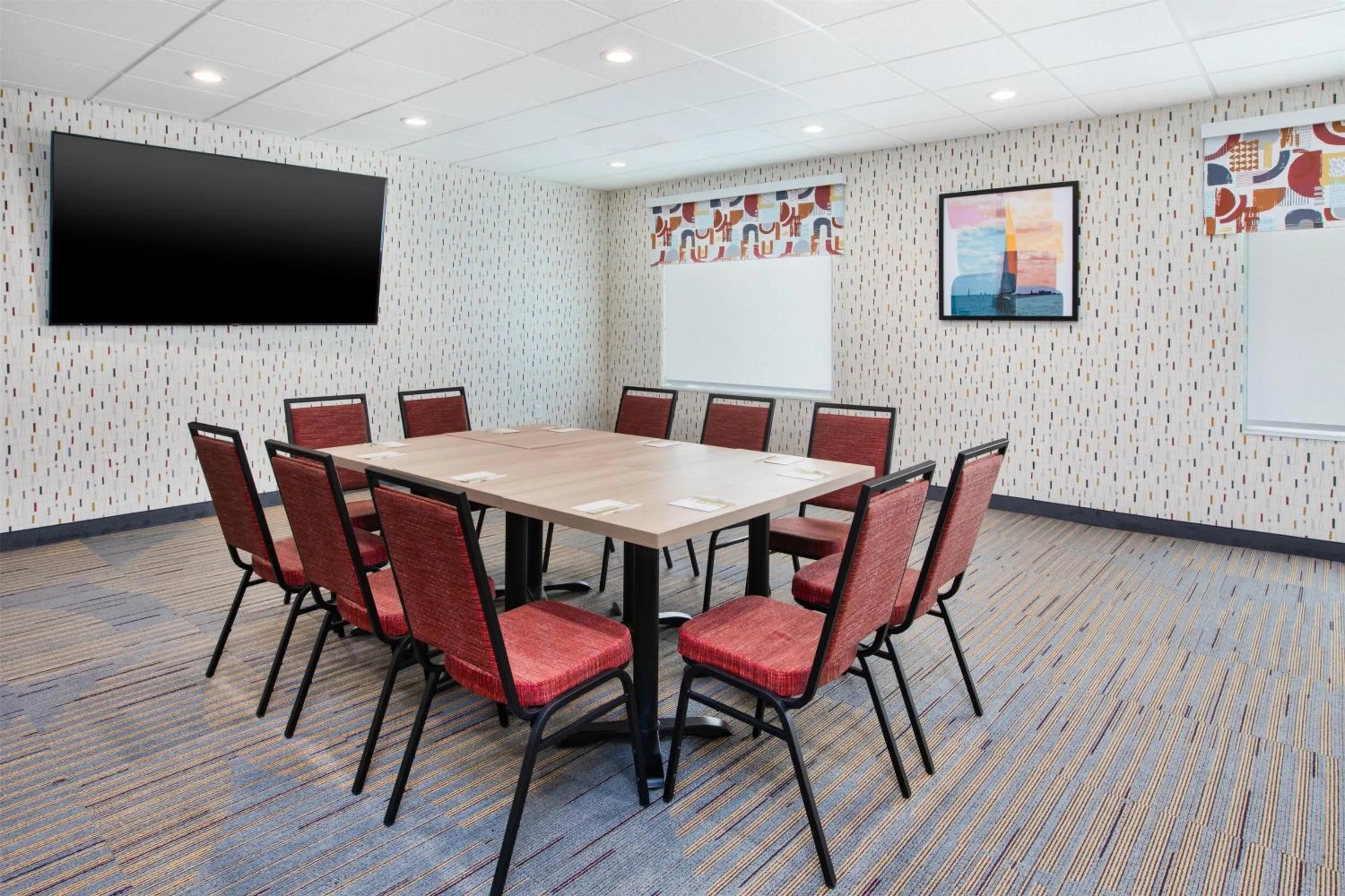 Meeting/conference room in Home2 Suites By Hilton Traverse City
