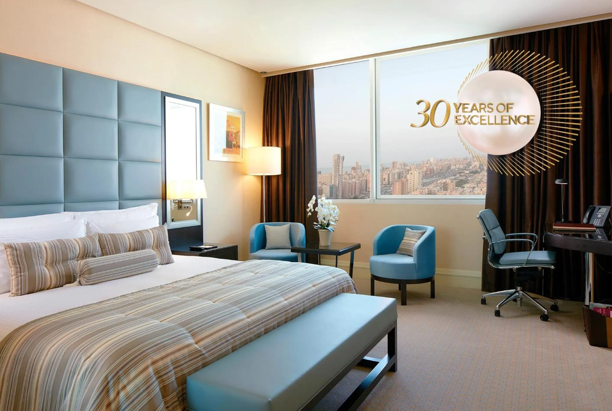 Bedroom, Bed in Millennium Hotel & Convention Centre Kuwait